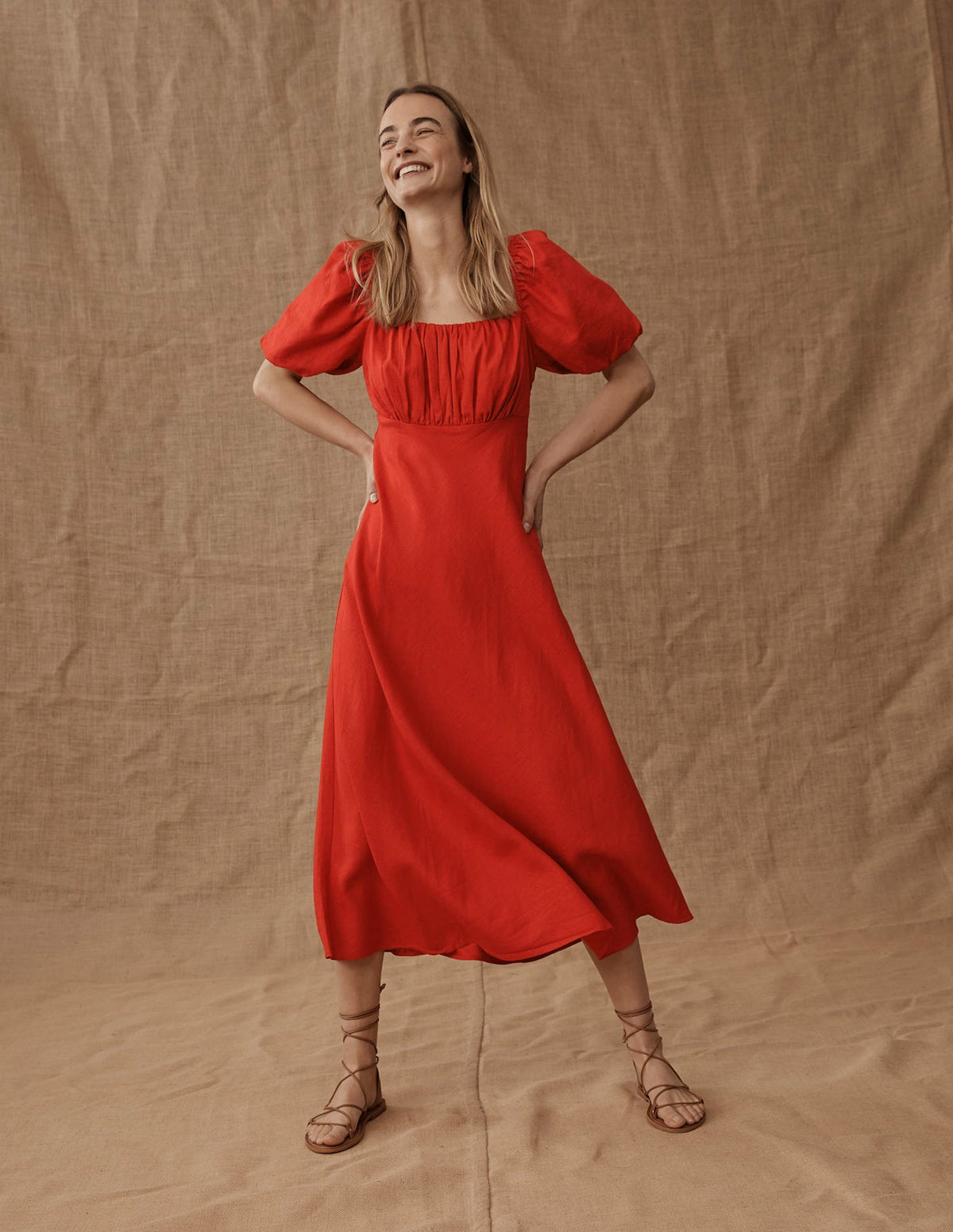 Midikleid mit gerafftem Oberteil-Zinnoberrot - Image 6