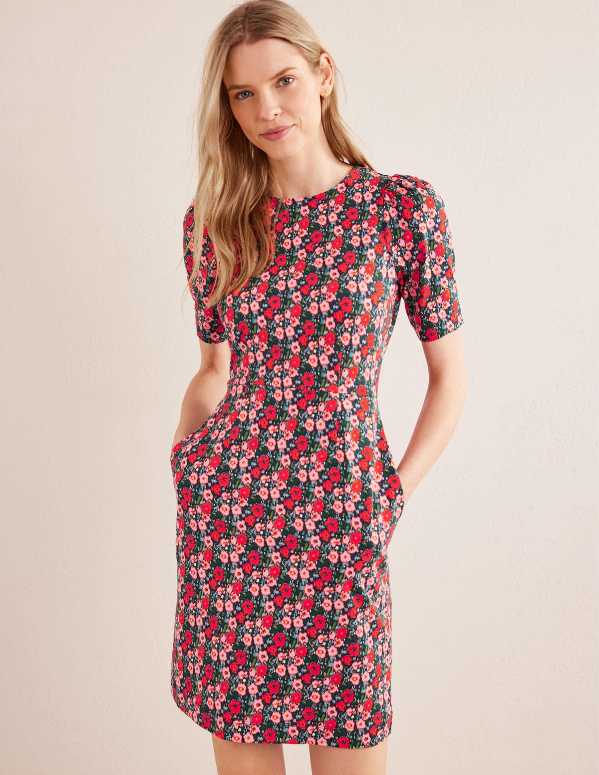 Jerseykleid mit Rundhalsausschnitt-Bunt, Abstraktes Mohnblumenmuster - Image 4