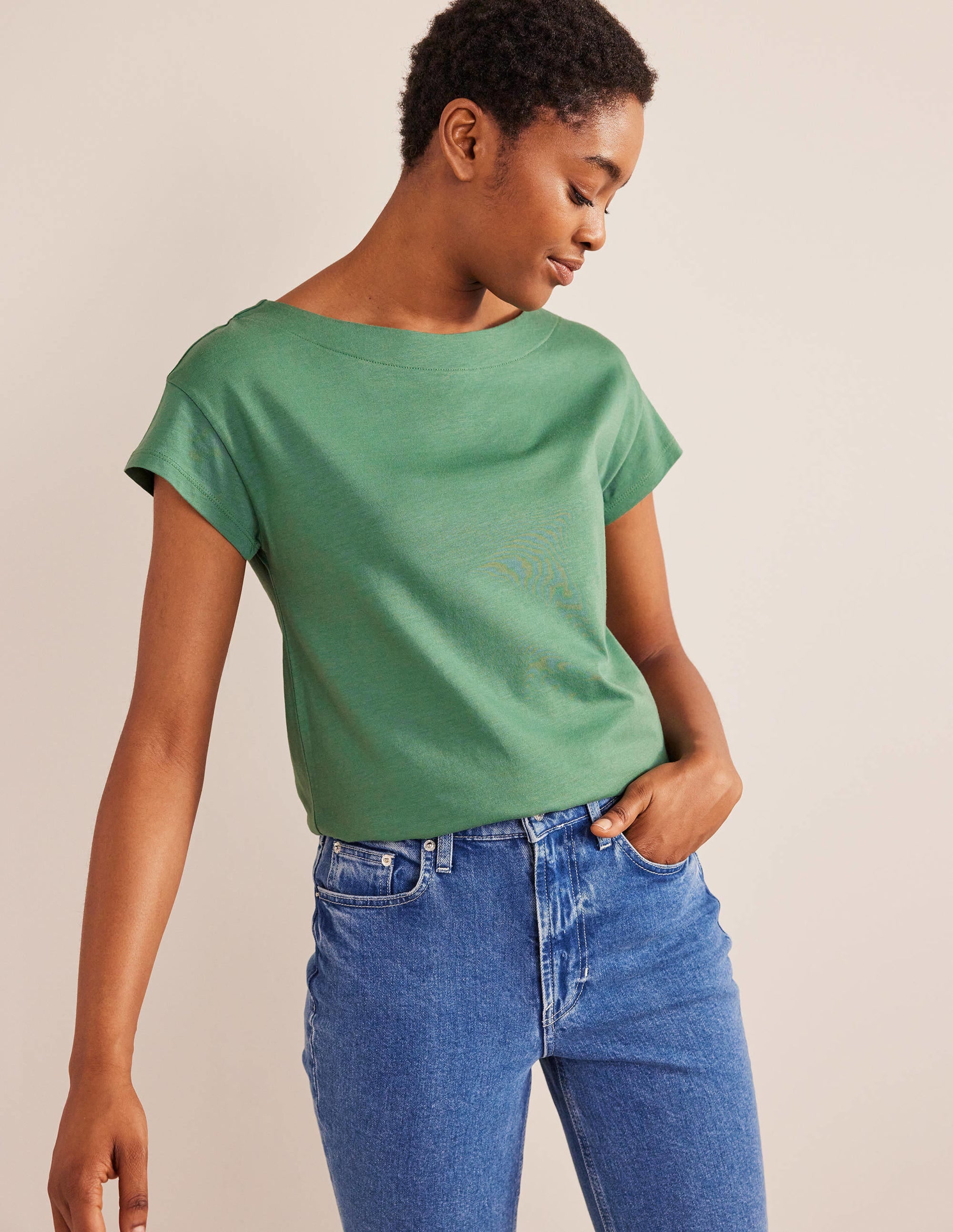 Supersoft Boat Neck T-Shirt-Broad Bean - Image 4