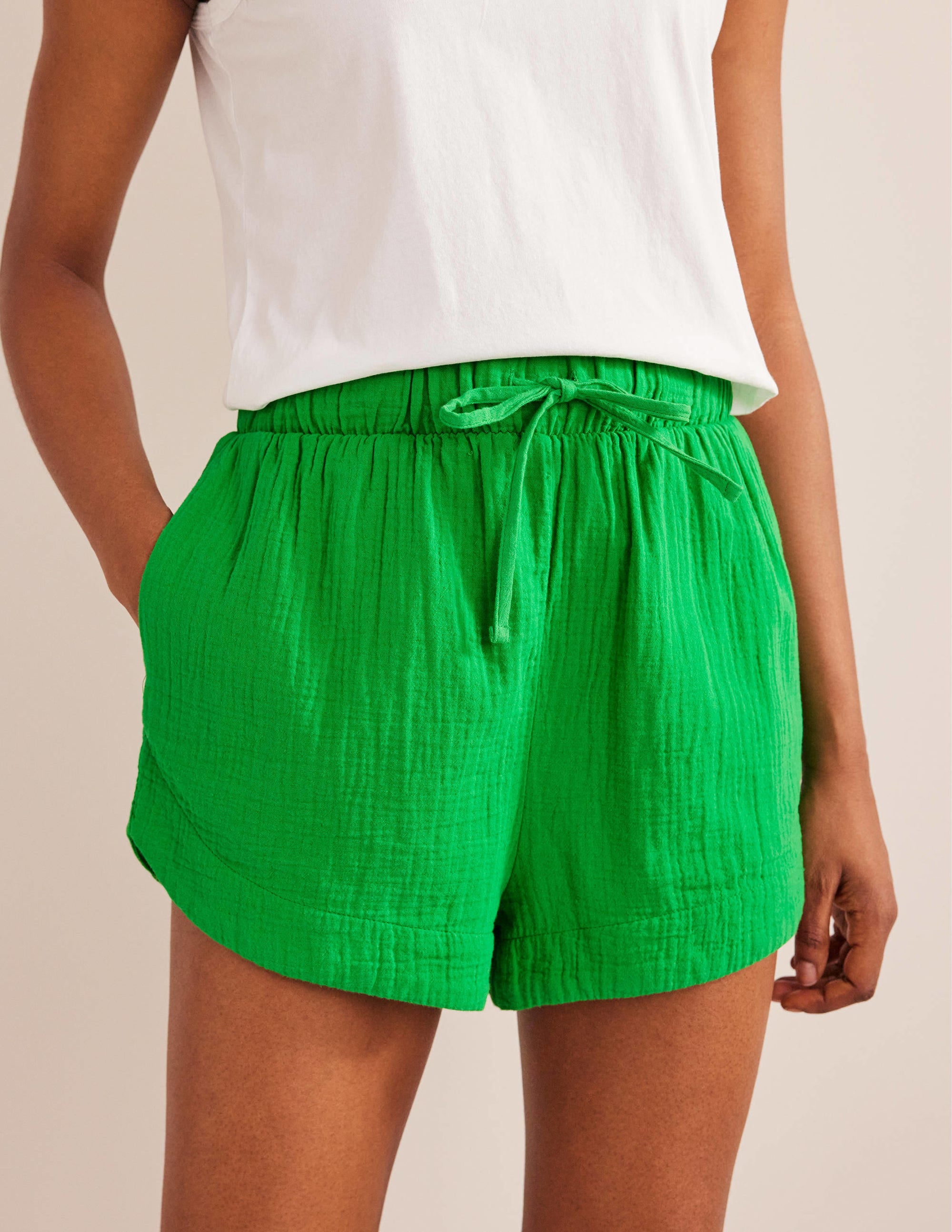 Short noué à la taille en étamine-Vert vif - Image 4