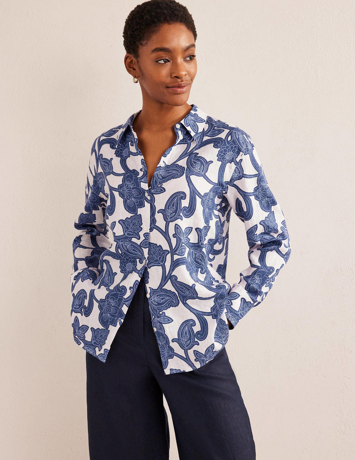 Neues Leinenhemd-Blau, Geschwungenes Paisleymuster - Image 1