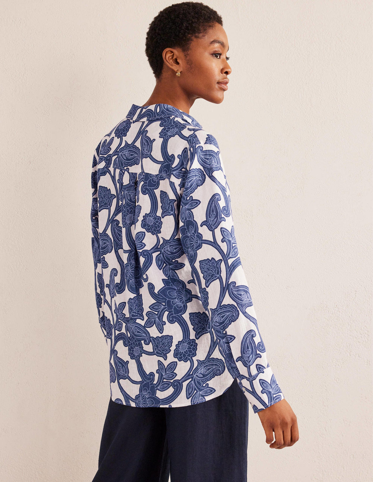 Neues Leinenhemd-Blau, Geschwungenes Paisleymuster-3