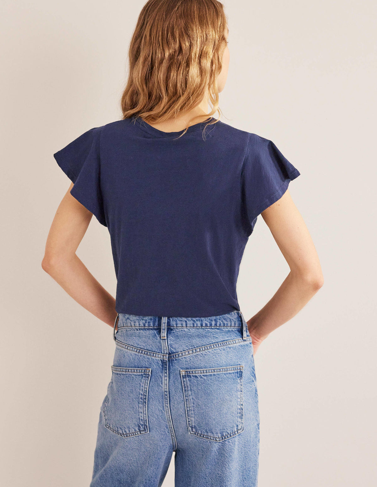 T-Shirt mit Rundhalsausschnitt und Flatterdetails-Marineblau-3