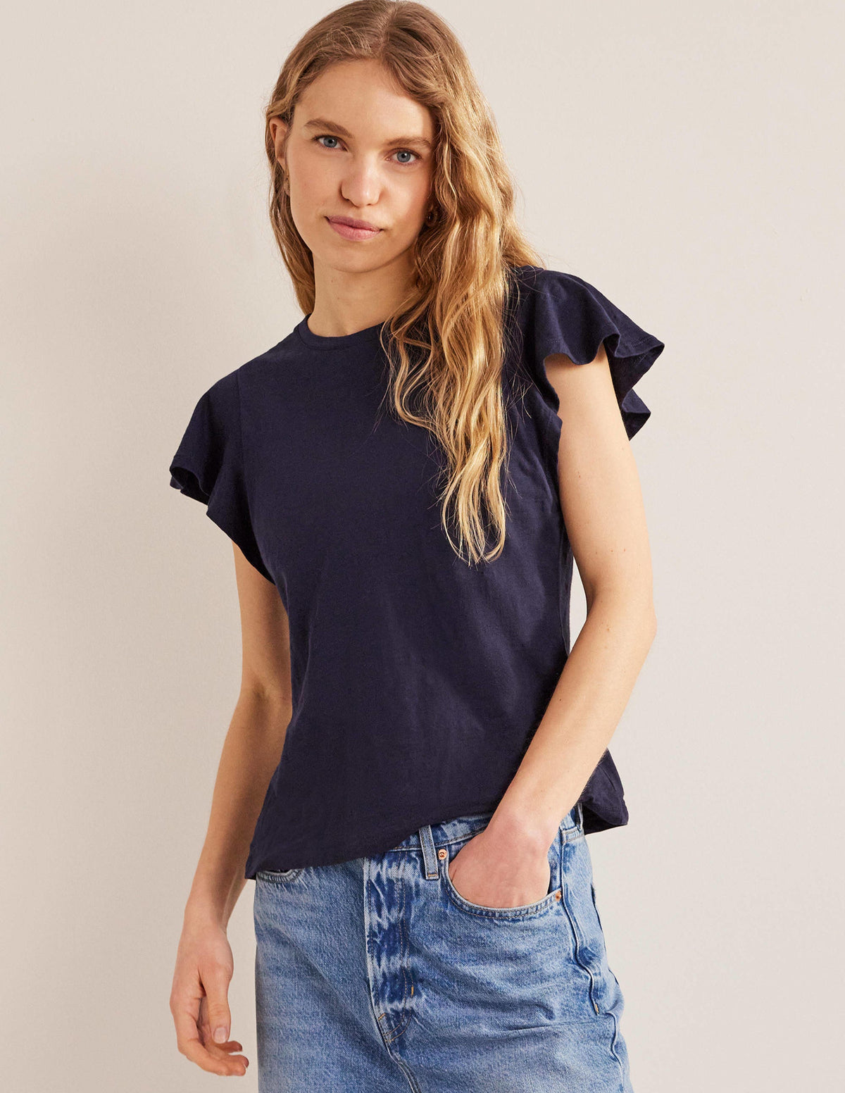 T-Shirt mit Rundhalsausschnitt und Flatterdetails-Marineblau-4