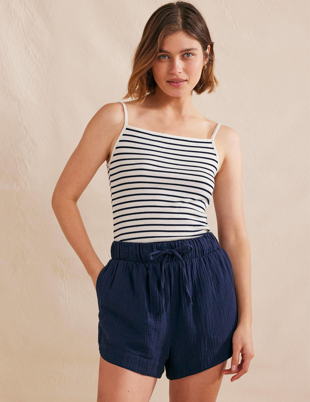 Geripptes Top mit eckigem Ausschnitt-Naturweiß/Navy, Gestreift-1