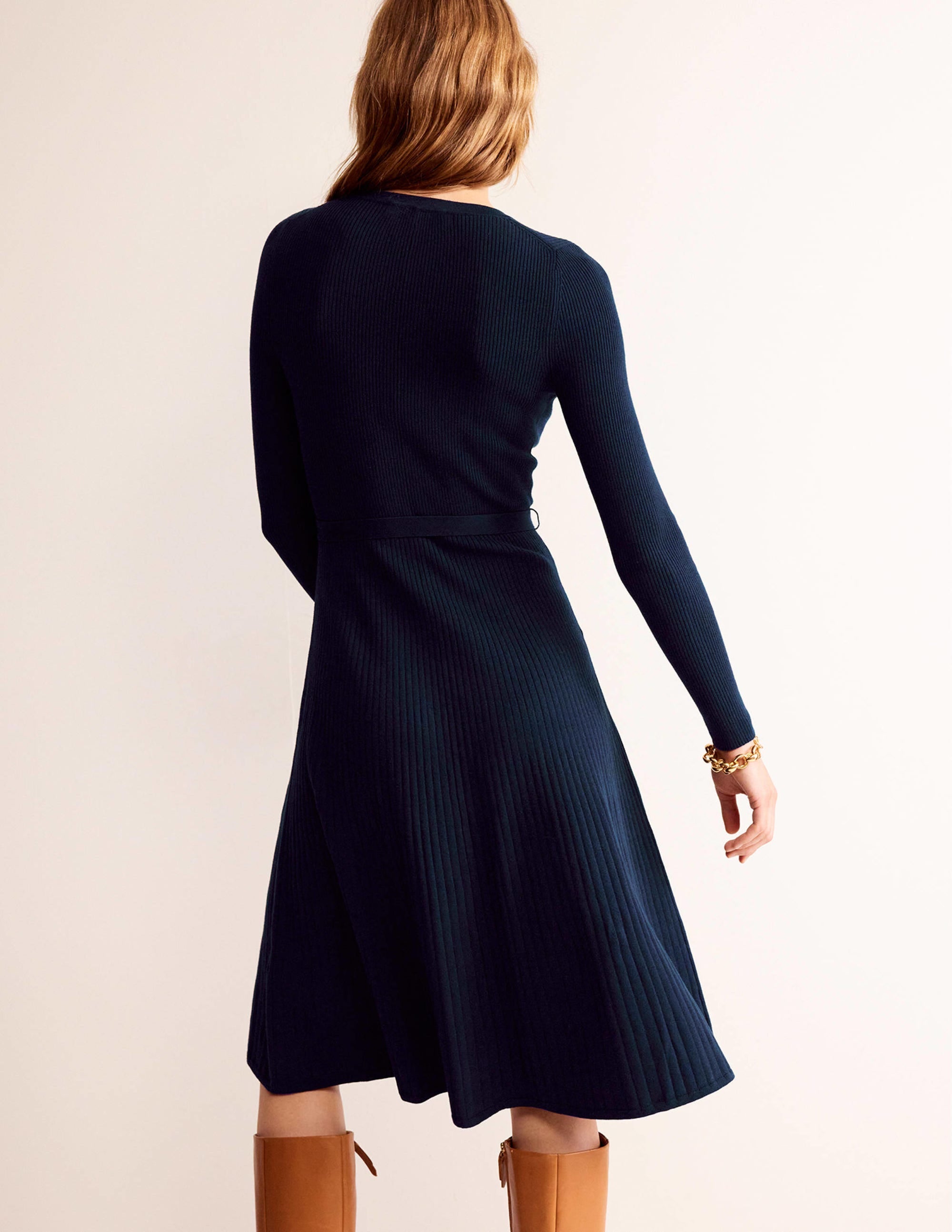 Lola Strick-Midikleid-Marineblau - Image 4