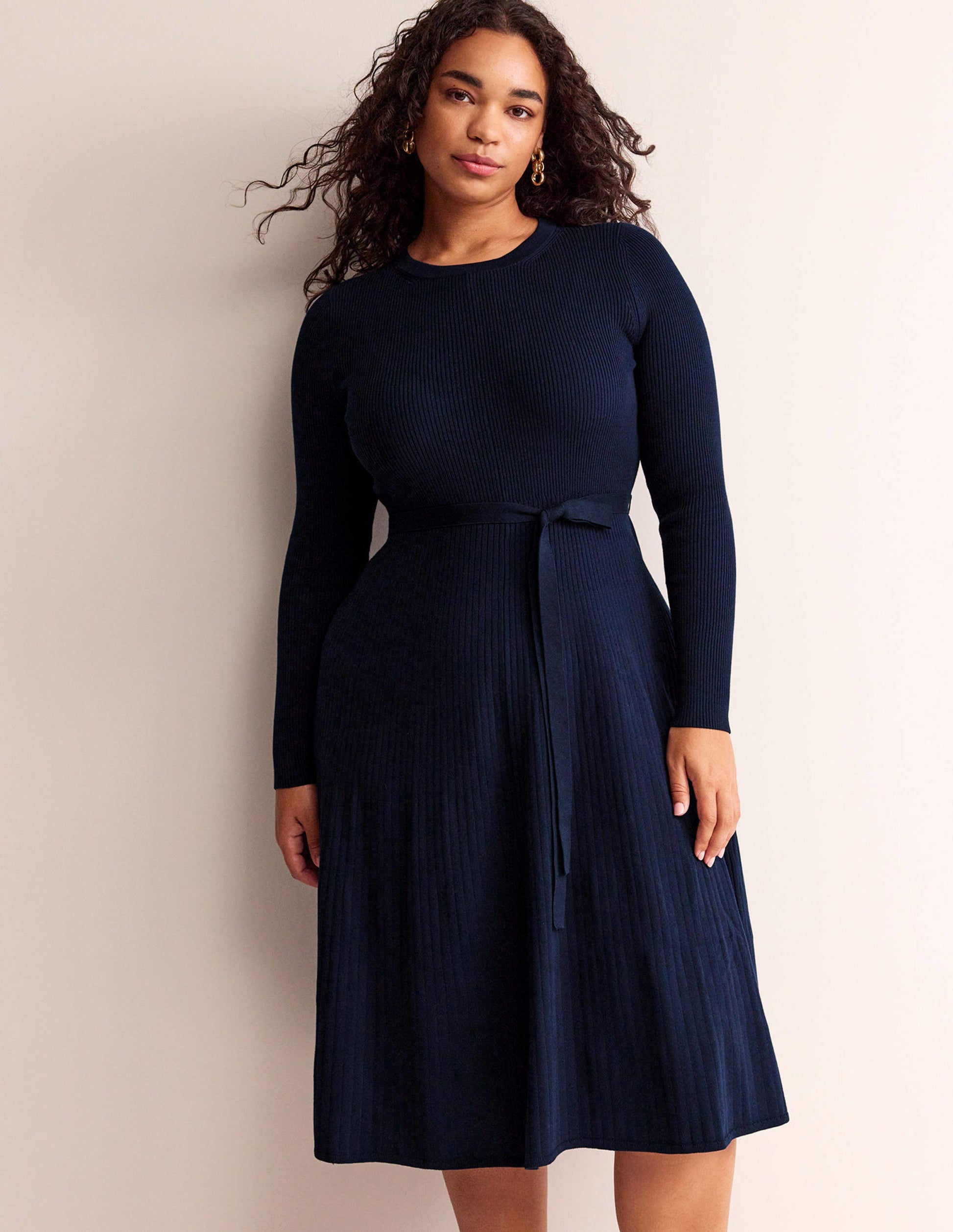 Lola Strick-Midikleid-Marineblau-6
