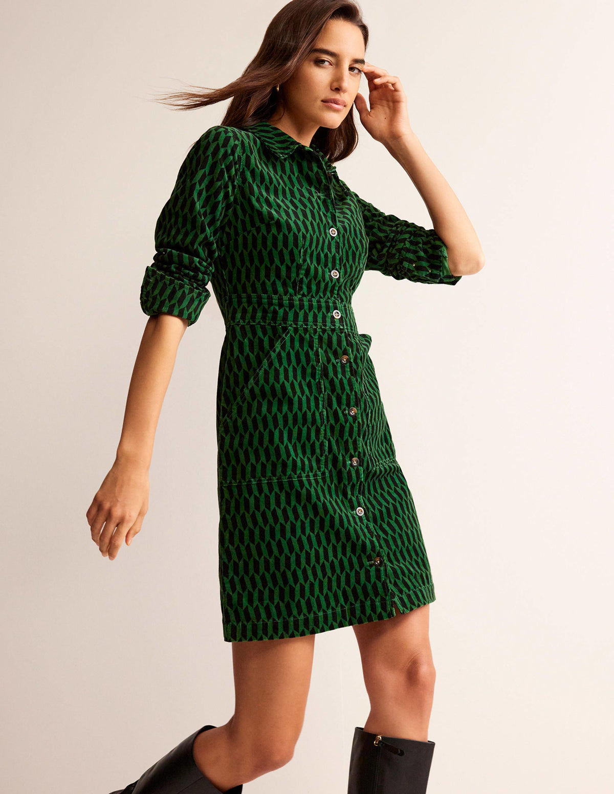Robe-chemise Flora en velours côtelé-Vert amazonien, motif Block Tile - Image 4