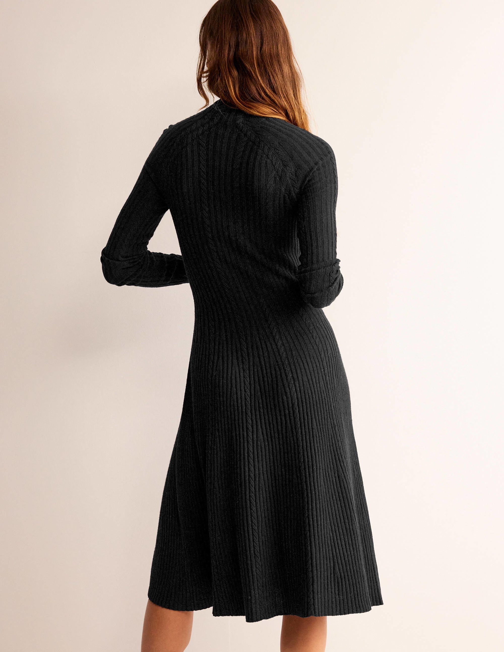 Tessa Strickkleid-Schwarz - Image 3