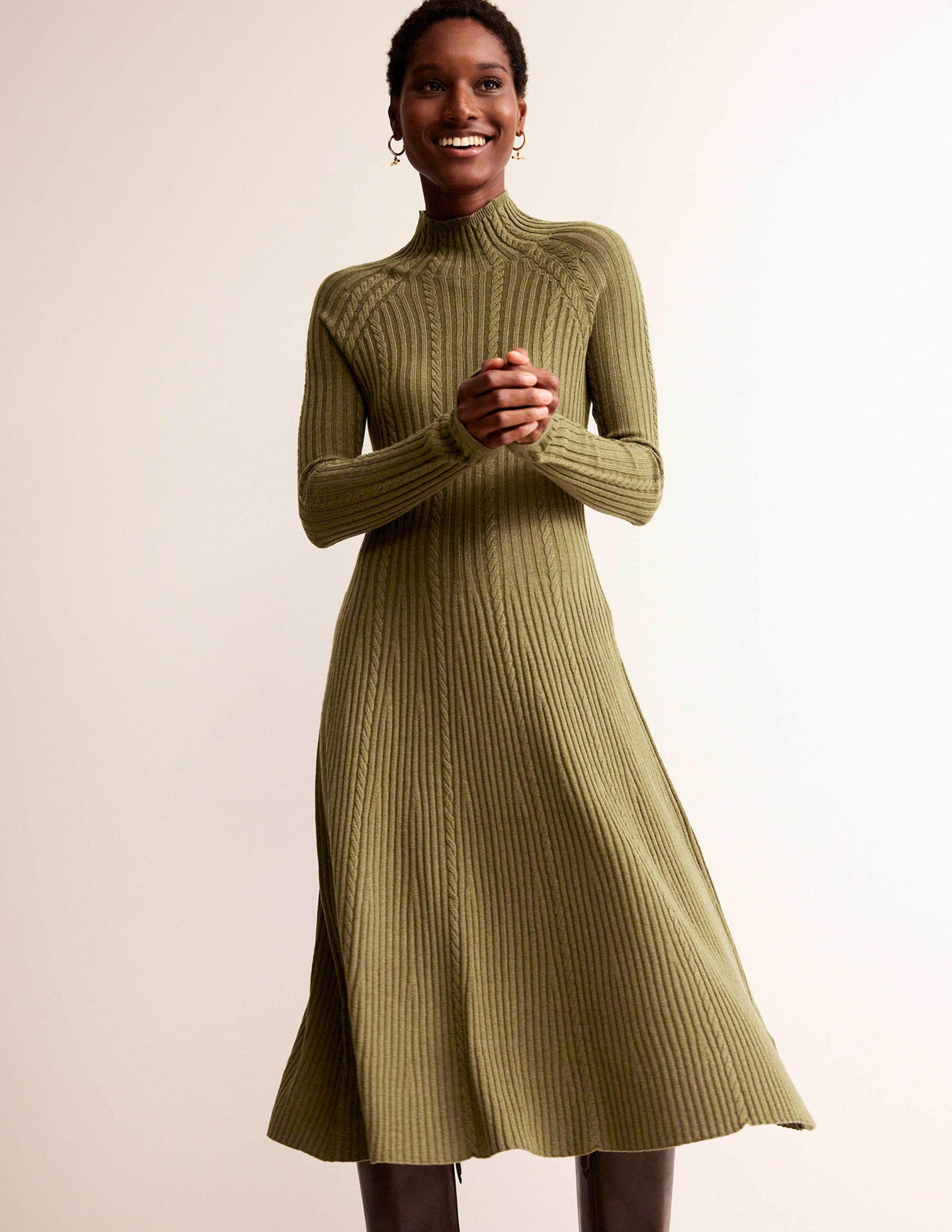 Robe Tessa en maille-Mousse foncée - Image 1