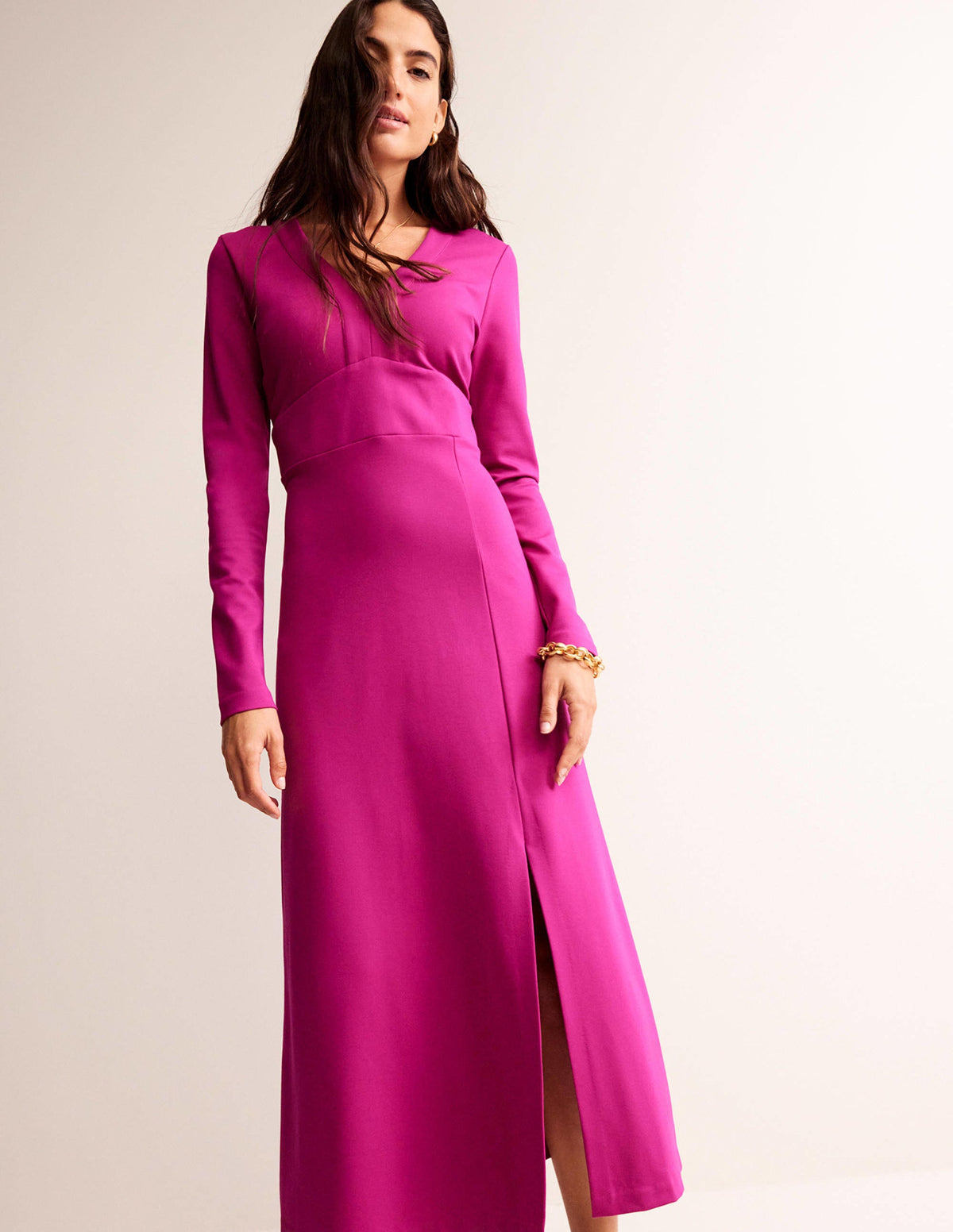Maxikleid mit V-Ausschnitt-Pflaumenfarben - Image 1