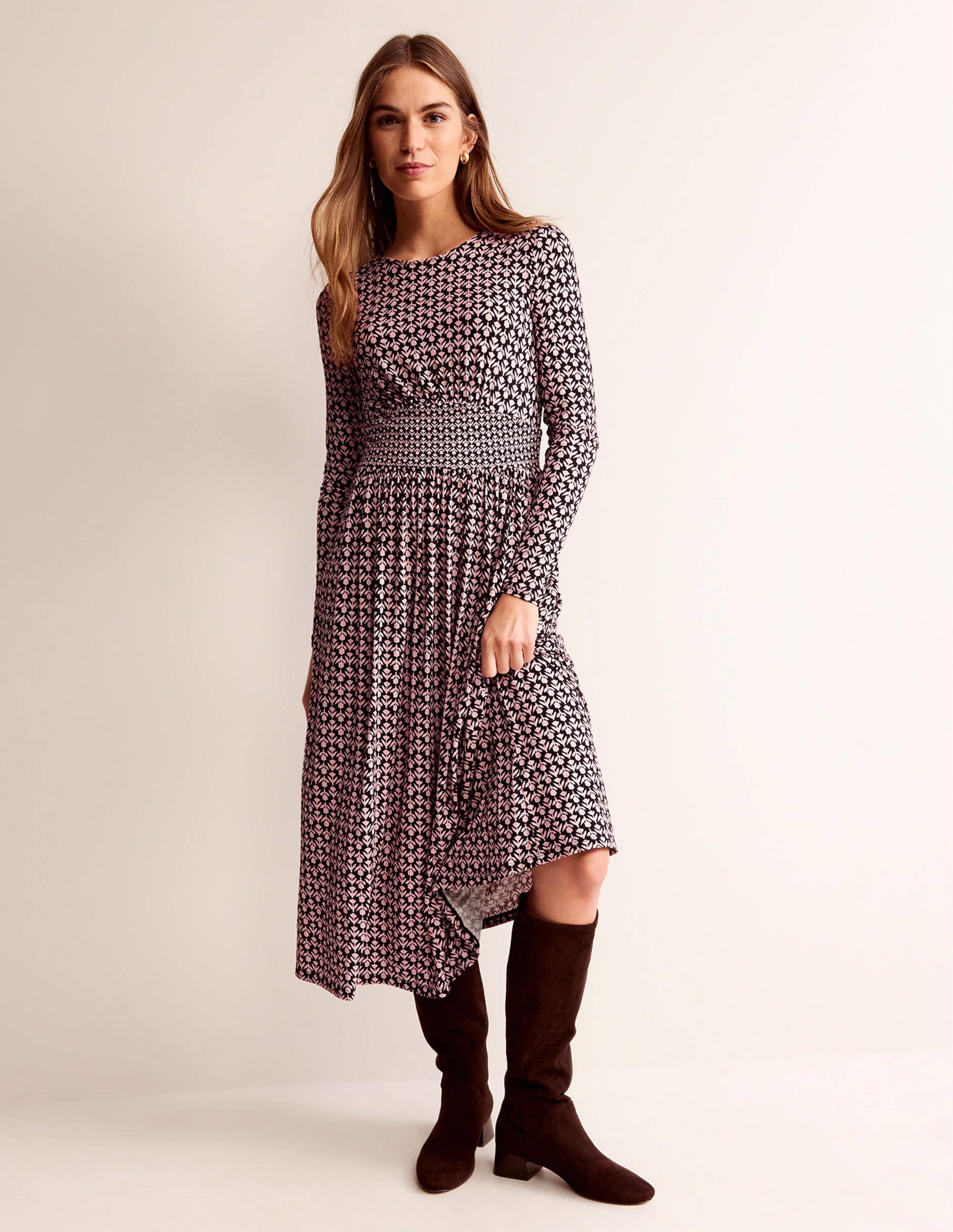 Thea Jersey-Midikleid mit langen Ärmeln-Schwarz und Milchshake, Tulpen - Image 1