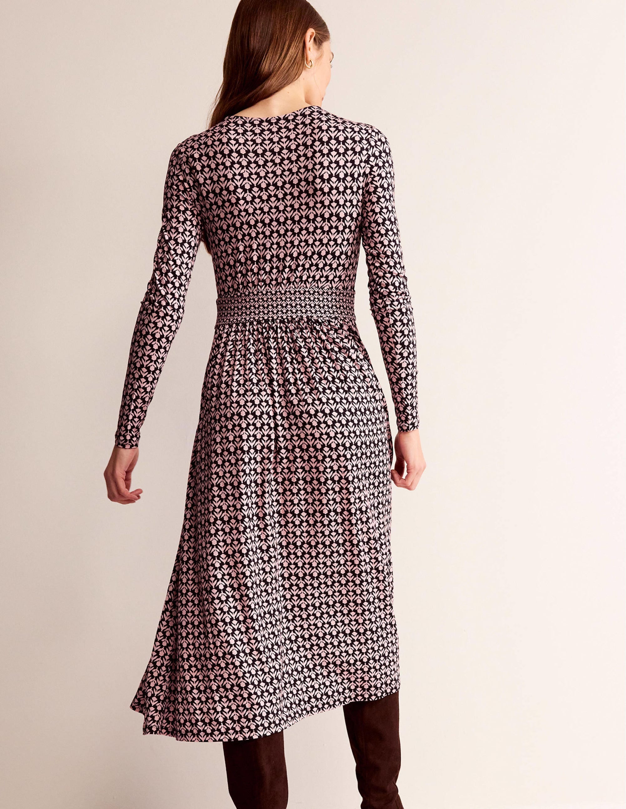 Thea Jersey-Midikleid mit langen Ärmeln-Schwarz und Milchshake, Tulpen - Image 3
