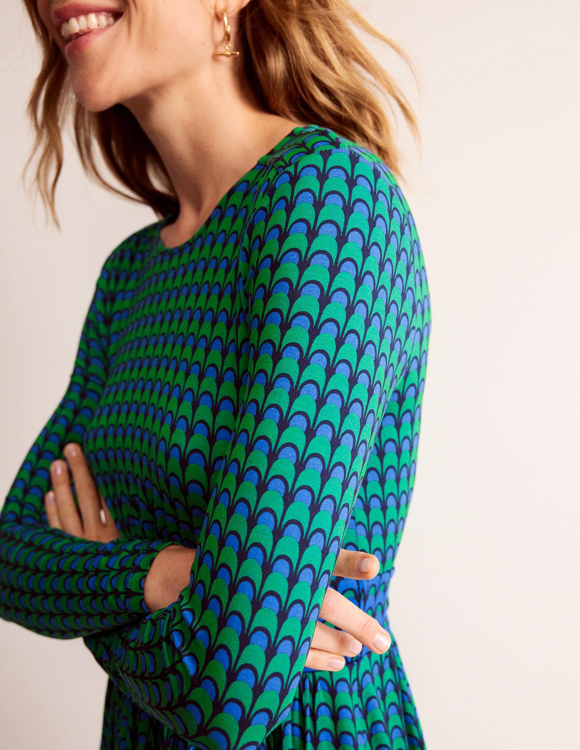 Thea Jersey-Midikleid mit langen Ärmeln-Veridiangrün, Geo-Charm - Image 2