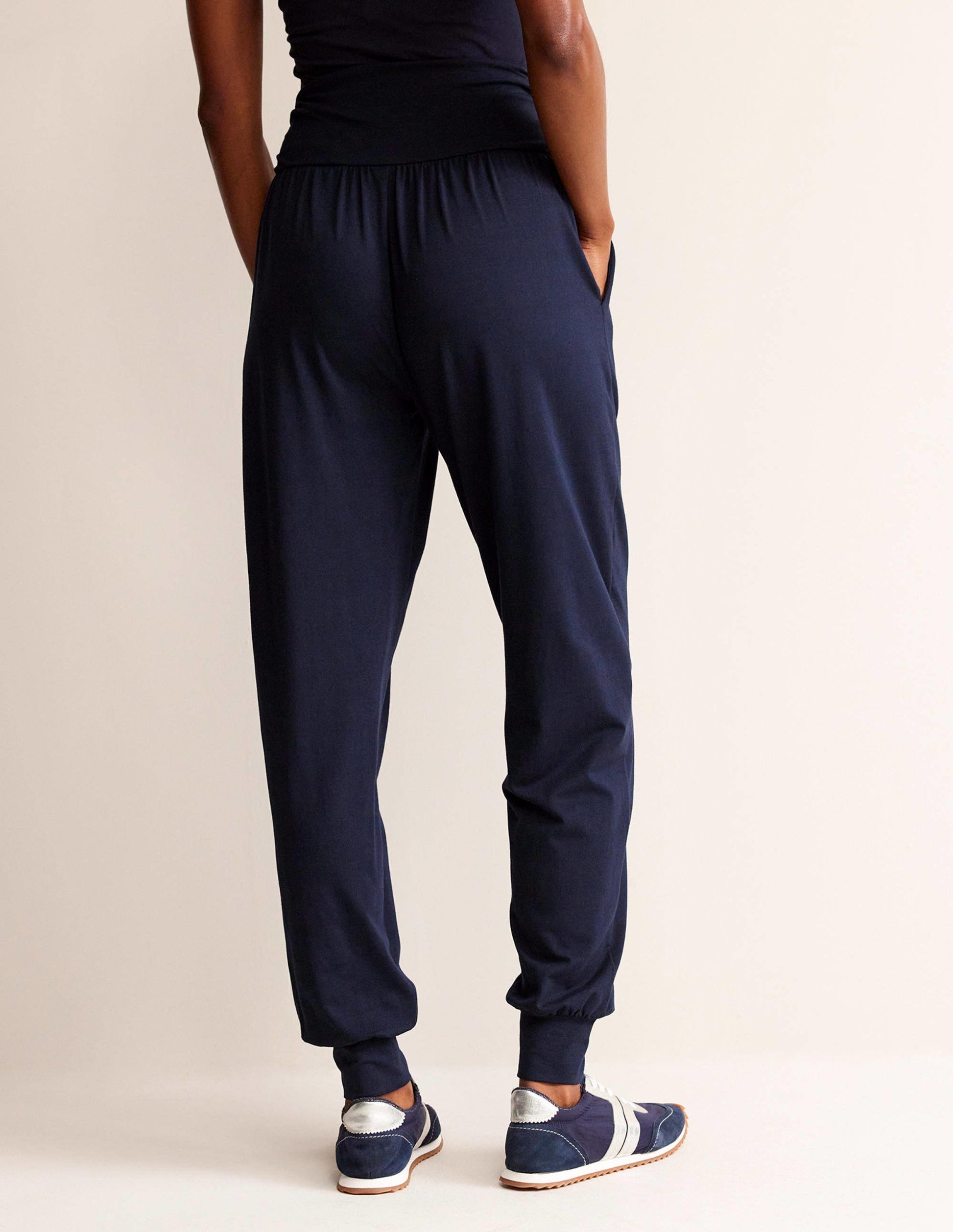 Hareem Jersey Joggers-Navy-3