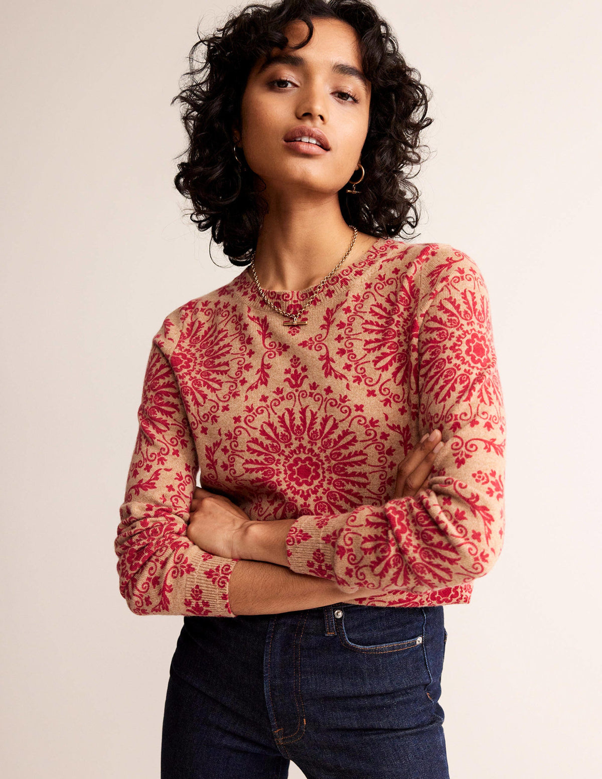 Eva Kaschmirpullover mit Rundhalsausschnitt-Kamelbraun Pfingstrose-1