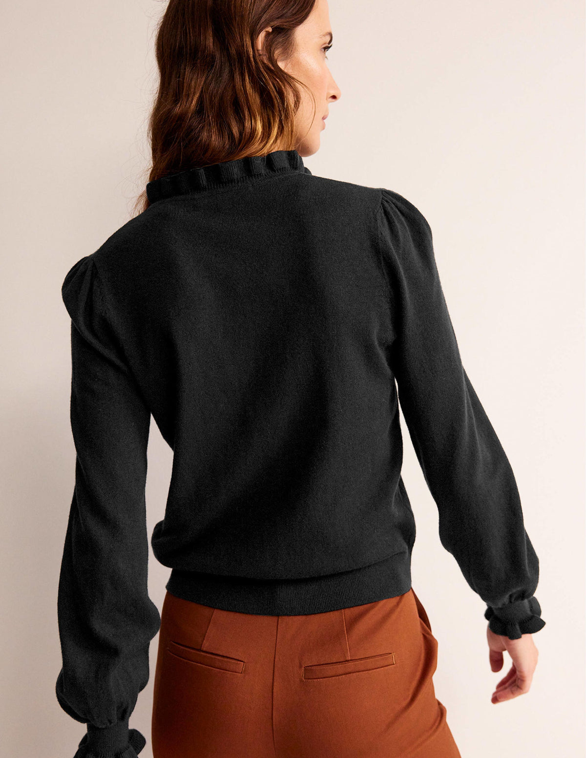Pullover mit Rüschen und Kragen zum Binden-Schwarz-3