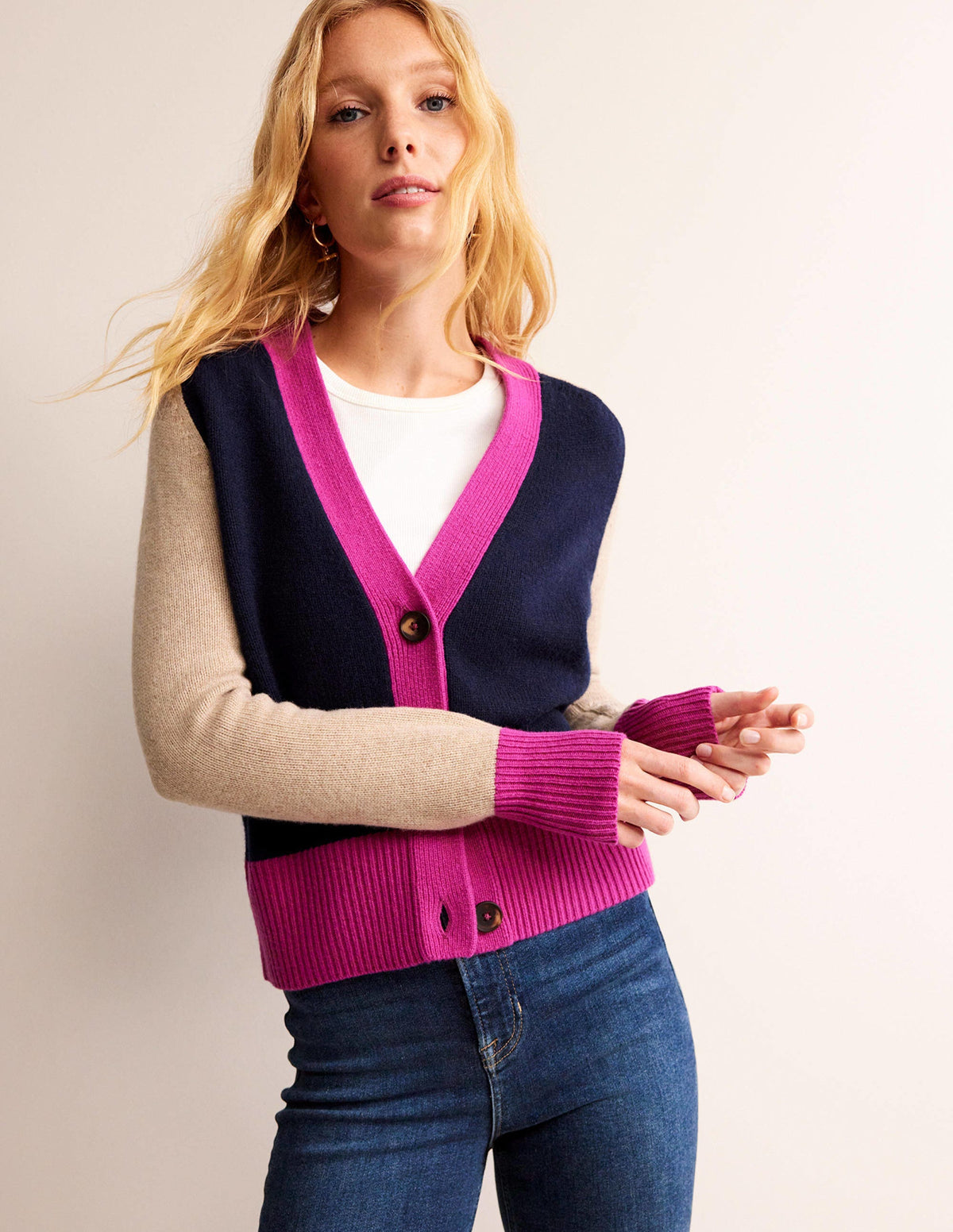 Olivia Merino-Strickjacke-Französisches Marineblau Blockfarben-4
