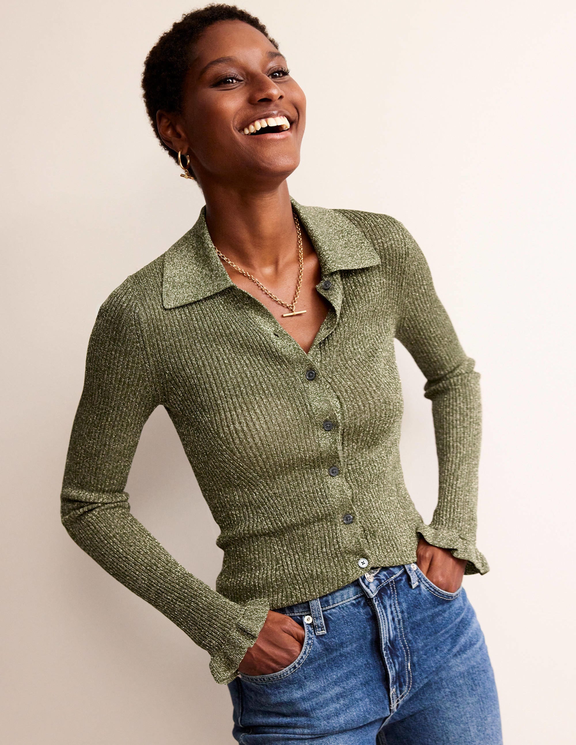 Strickjacke mit Kragen aus glitzerndem Rippstrick-Oliv-Metallic - Image 1
