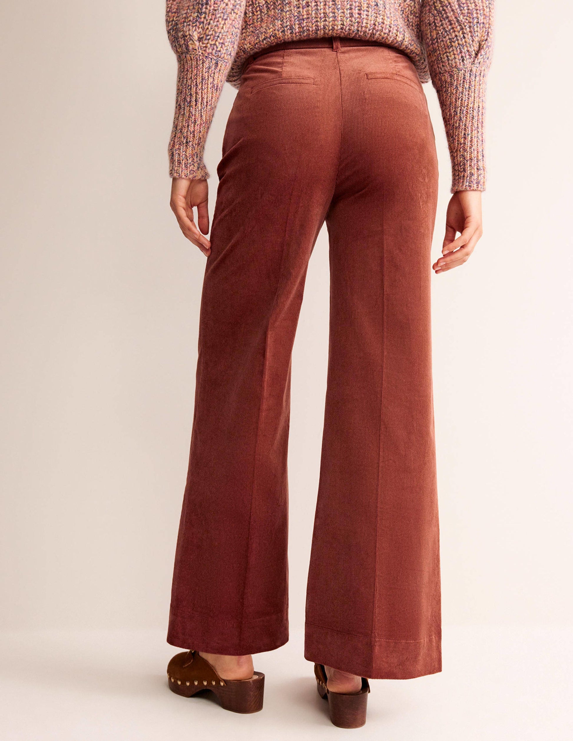 Pantalon large en velours côtelé-Rouge chêne-3