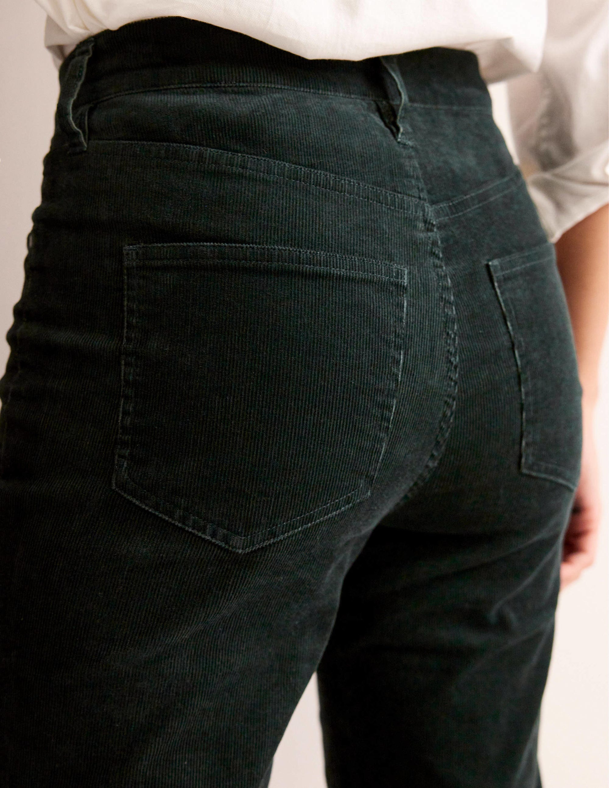 Schmal geschnittene Cord-Jeans mit 5 Taschen-Chatsworth-Grün - Image 2