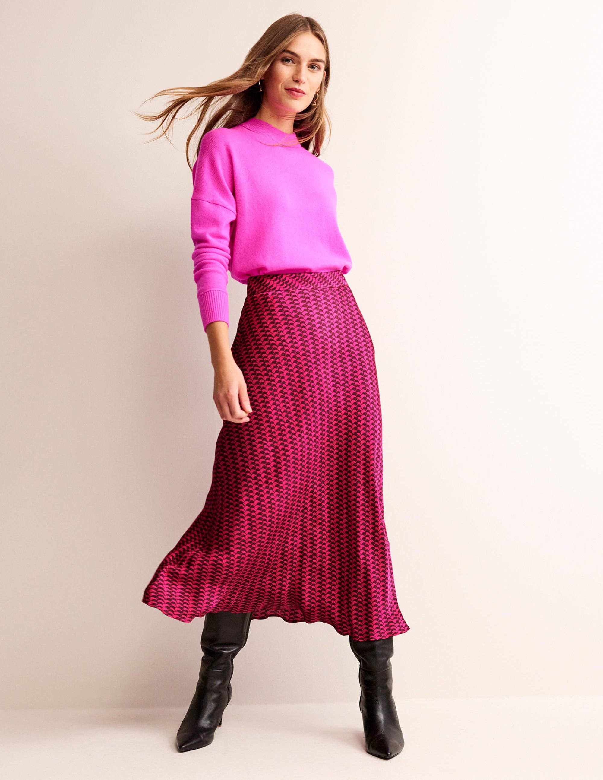 Cecelia Midirock-Kräftiges Rosa, Geo Herbst - Image 1