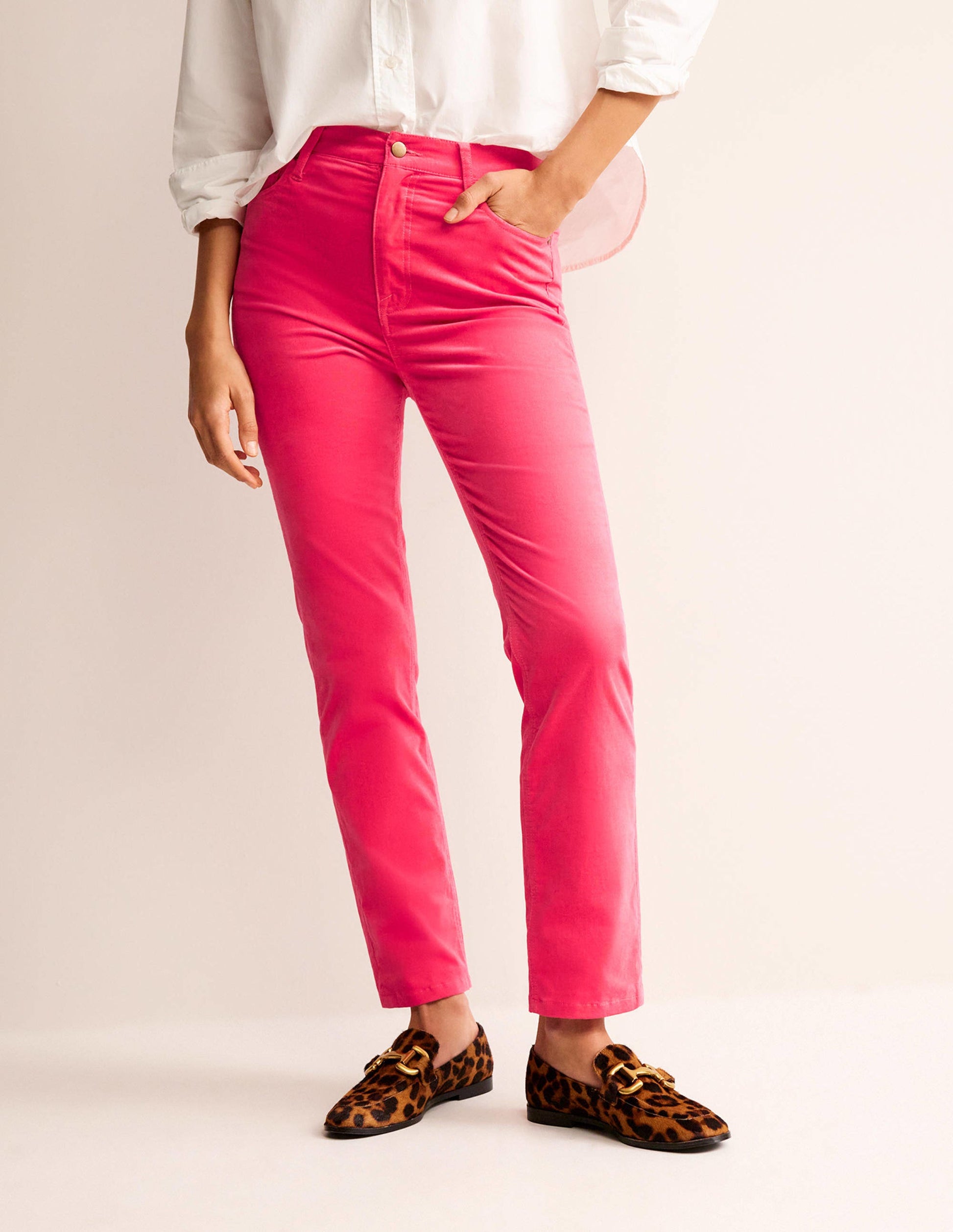 Samtjeans mit Five-Pocket-Design-Graurosa-4