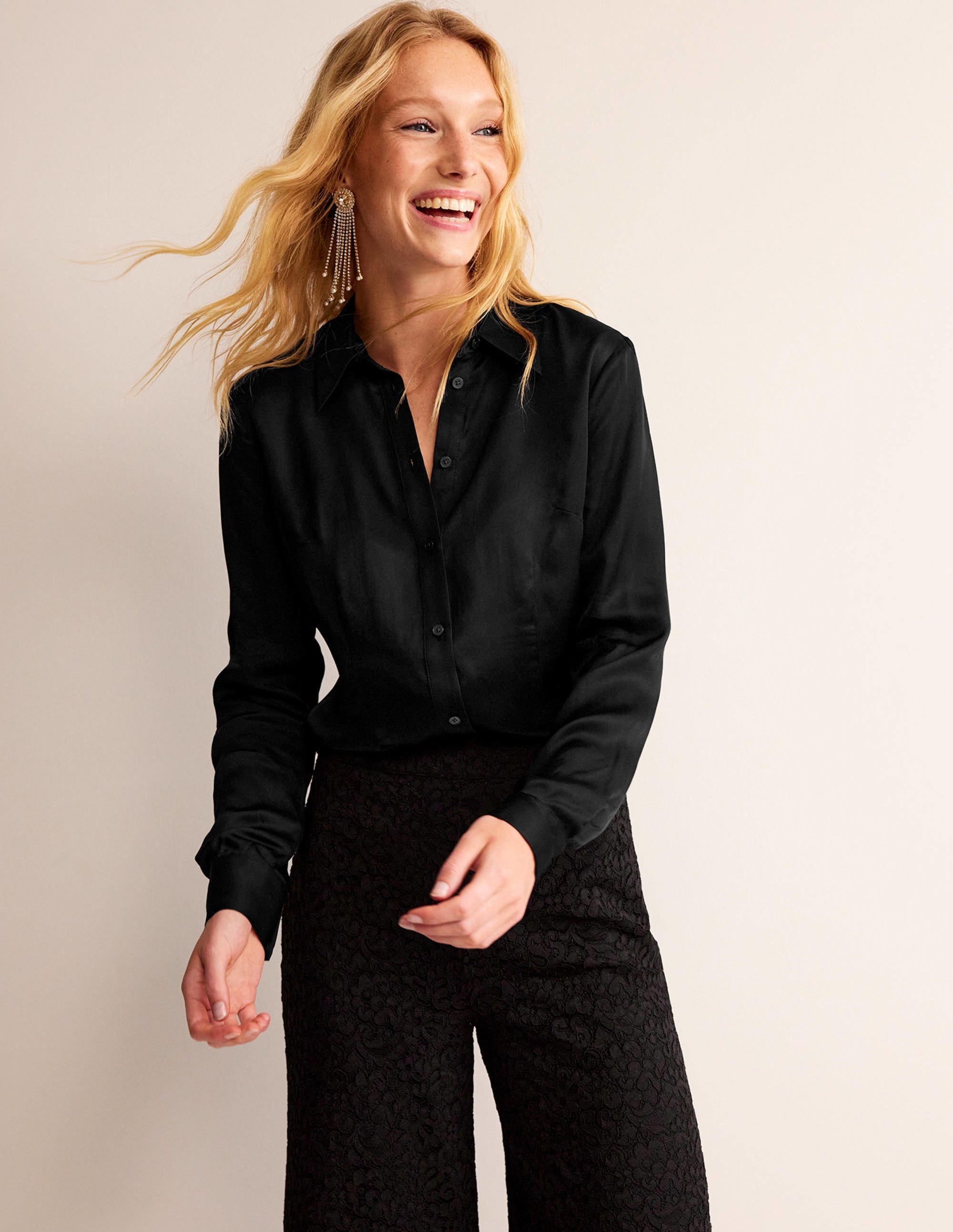 Saskia Satin-Hemd-Schwarz - Image 1