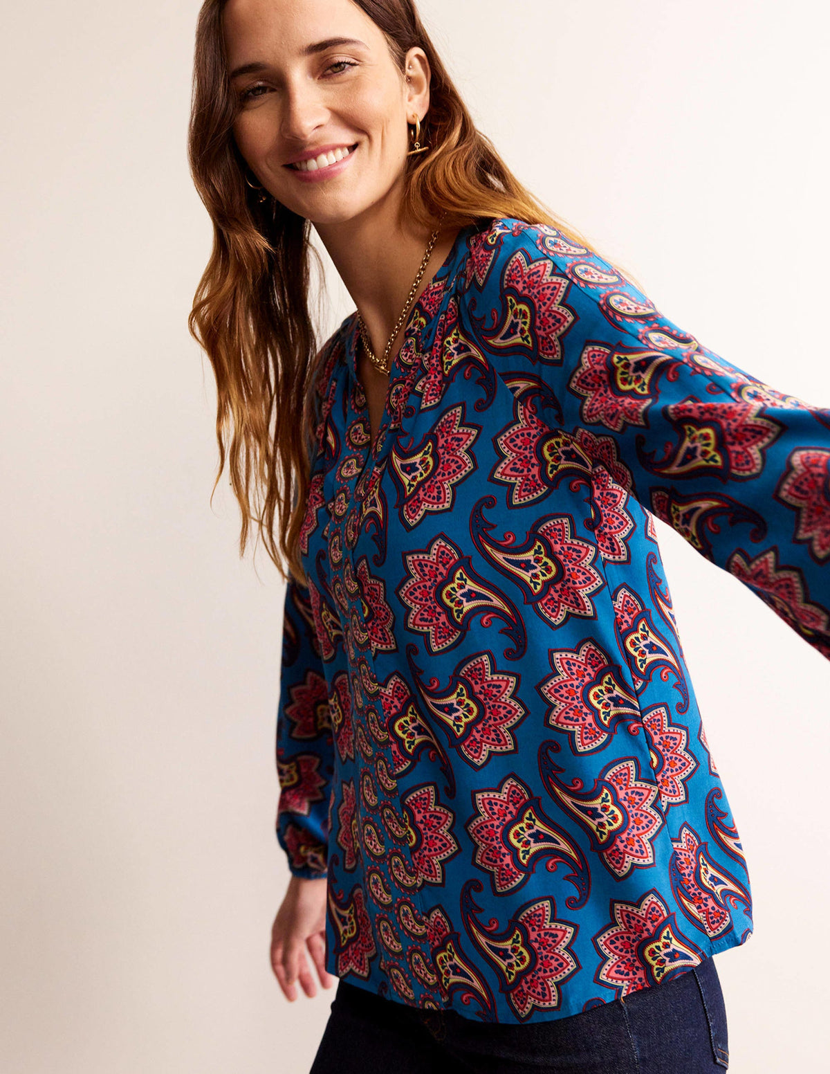 Raglan-Oberteil mit Bordürenmuster-Blau, Paisley-Amaryllis-4