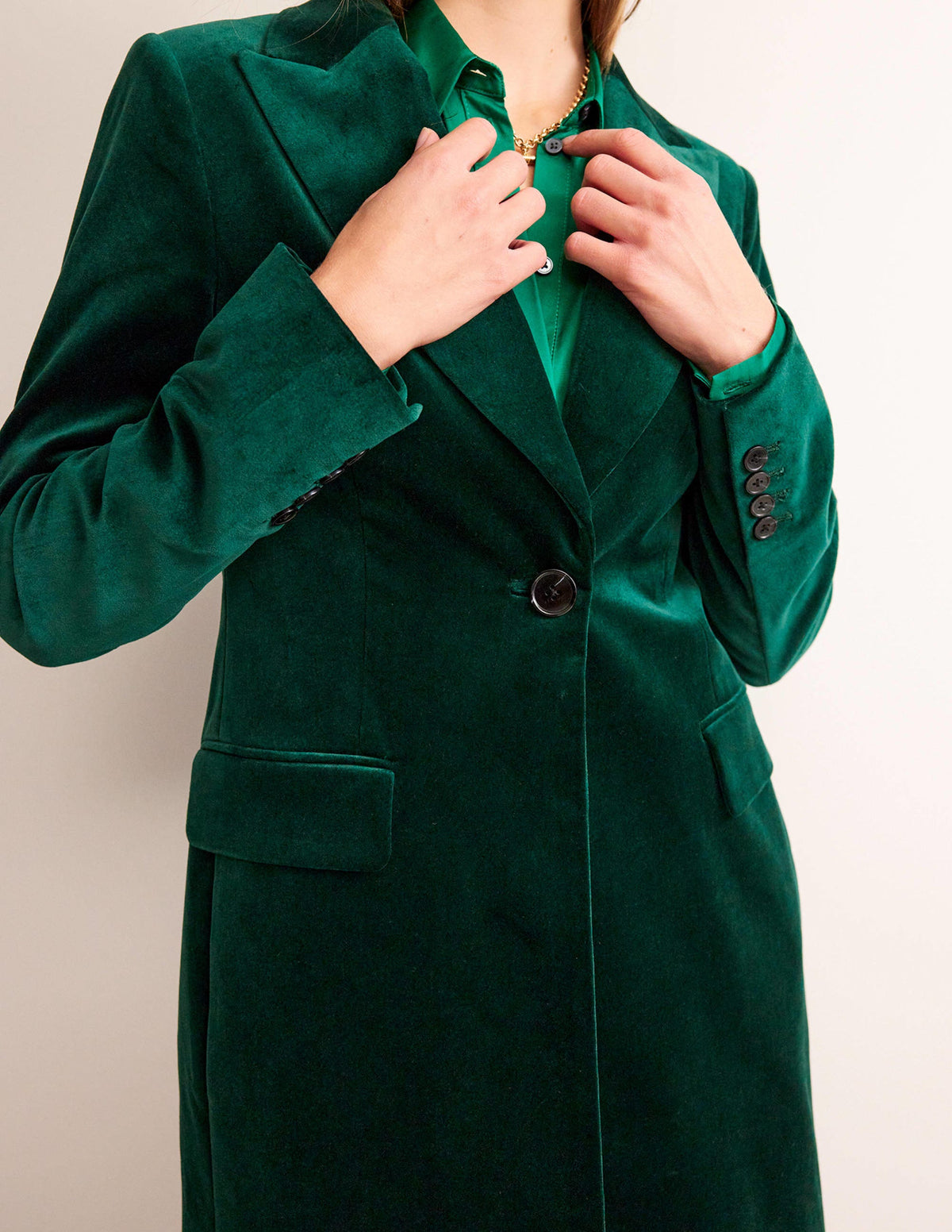 Canterbury Velvet Coat-Emerald Night - Image 3
