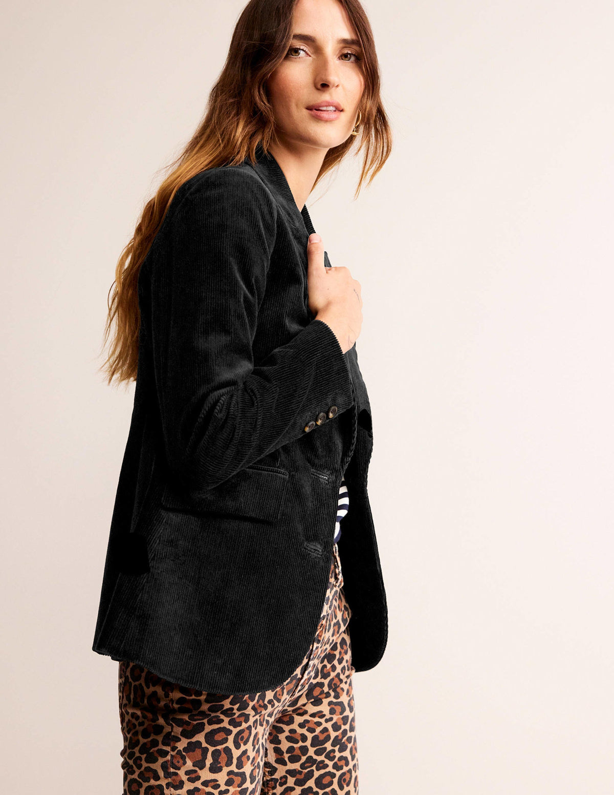 Marylebone Cord Blazer-Black-4
