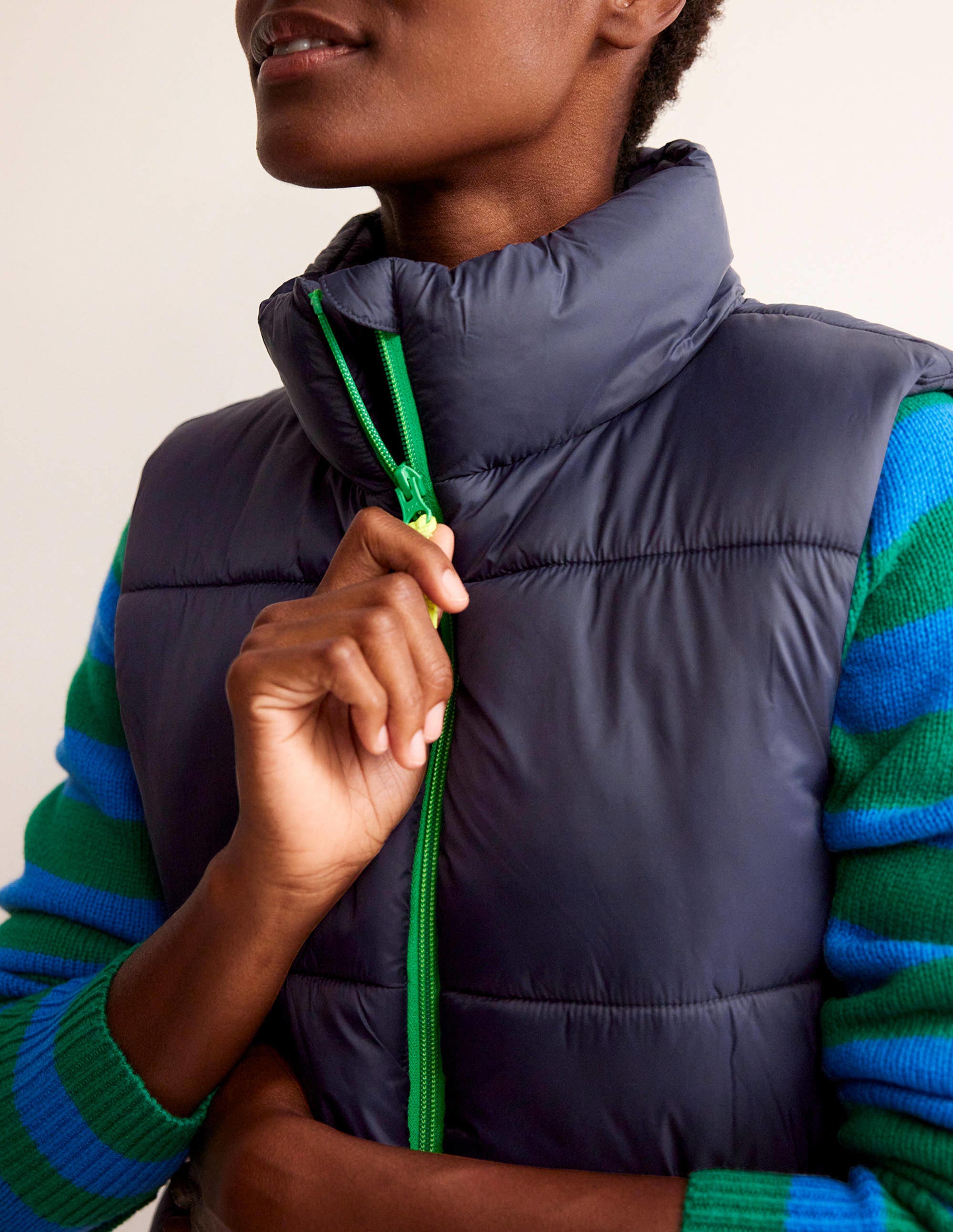 Fife Quilted Gilet-Navy - Image 2