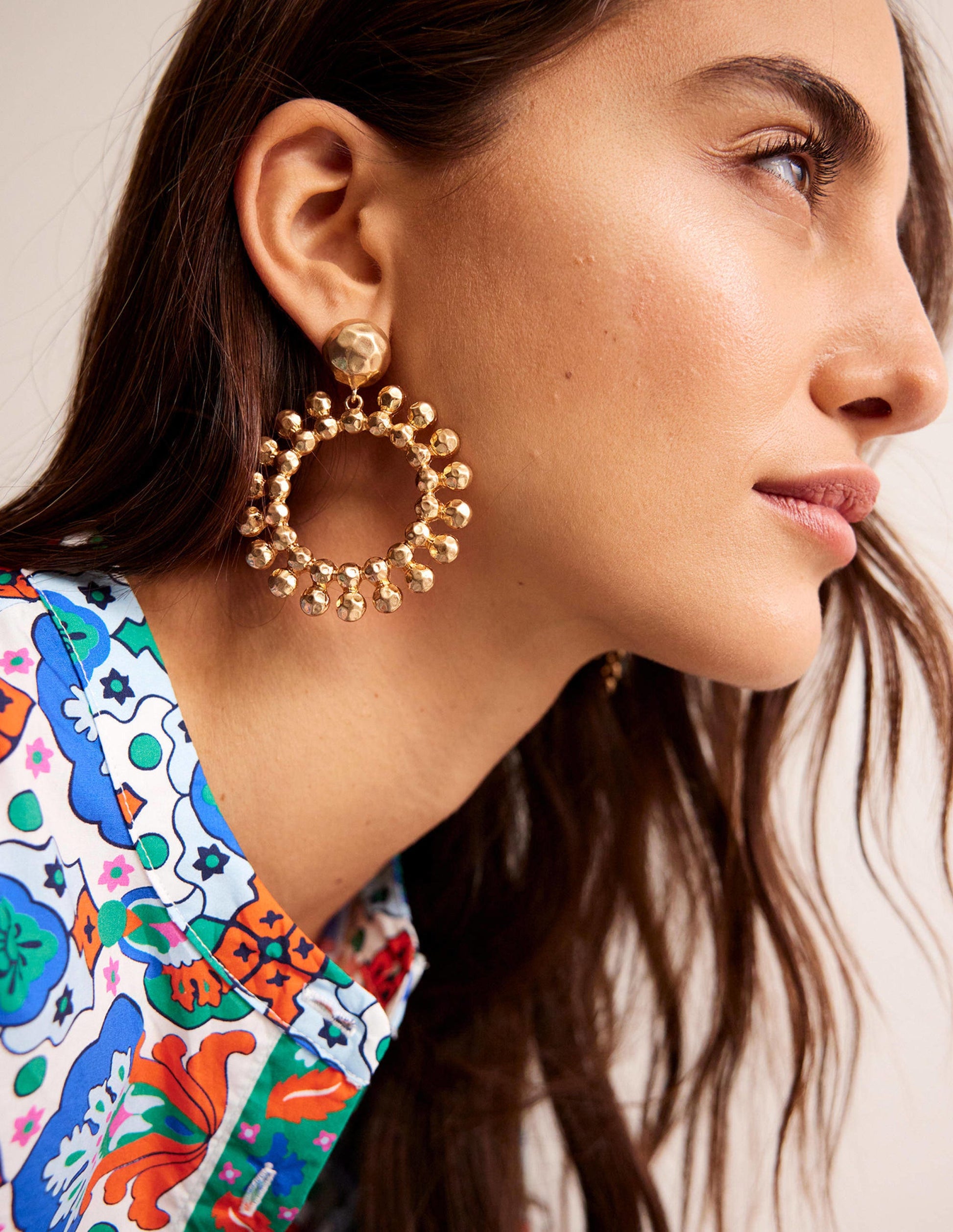Statement-Ohrringe-Gold-2