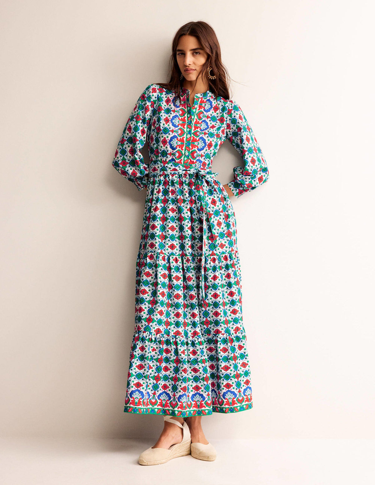 Alba Gestuftes Maxikleid aus Baumwolle-Bunt, Küsten-Kachel-4