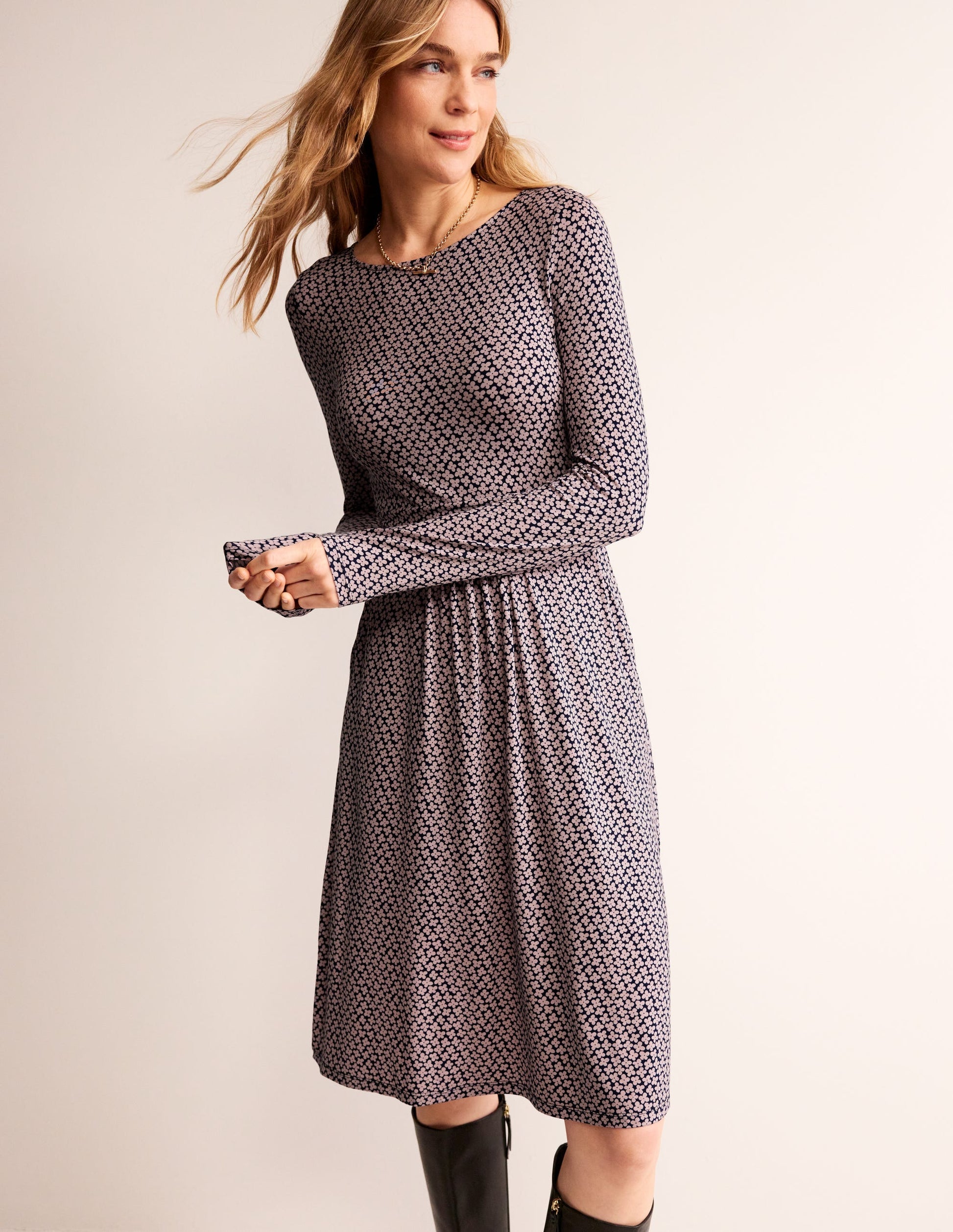 Abigail Jerseykleid-Milchshake, Gänseblümchenknospe-4