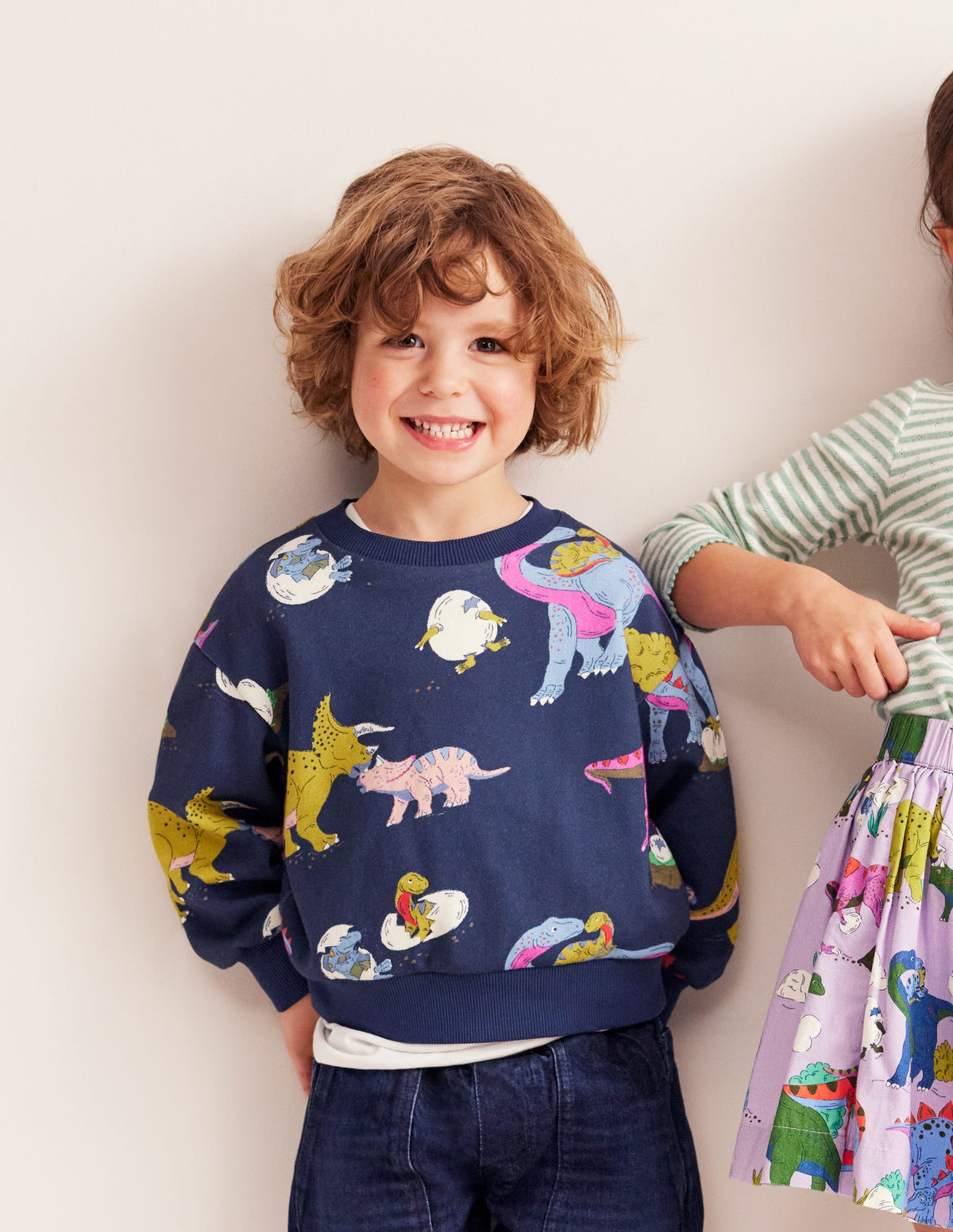 Bedrucktes Sweatshirt-Bunt Dino-Familie-2