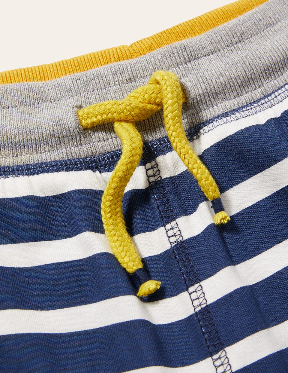 Baggyshorts aus Jersey-Schuluniform-Marineblau und Naturweiß - Image 3