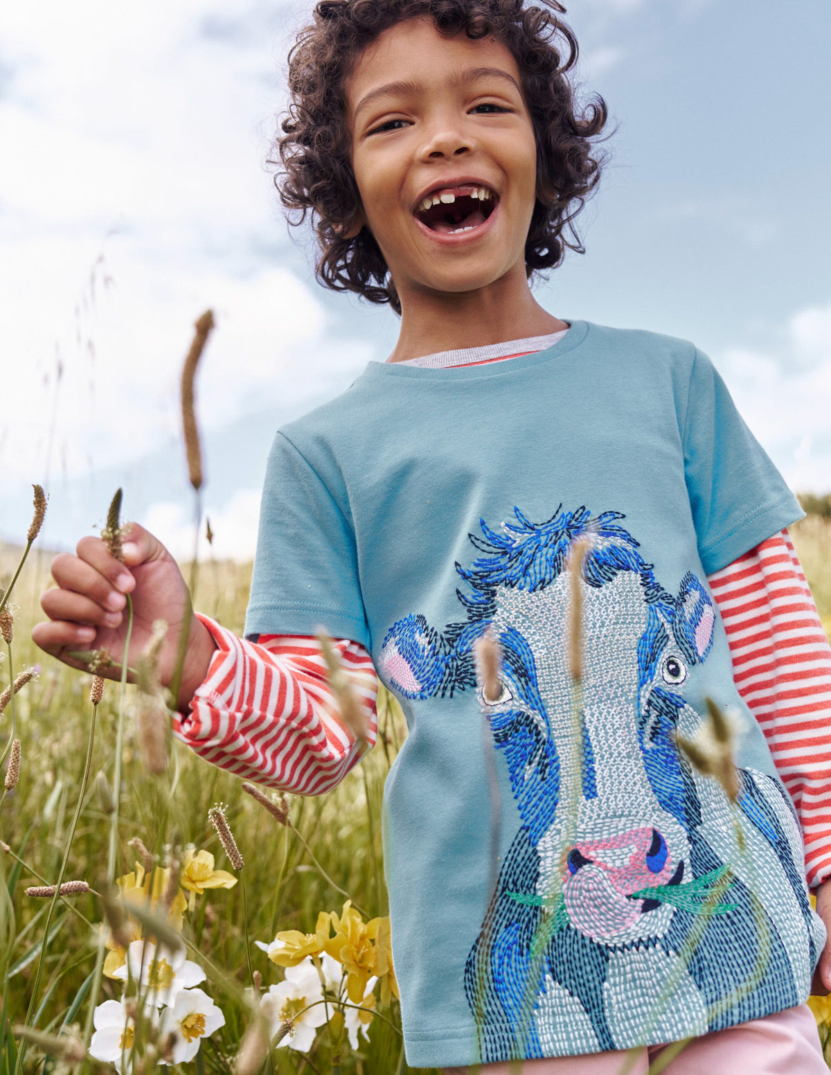 T-Shirt mit Tier-Superstitch-Ritterspornblau Kuh - Image 4