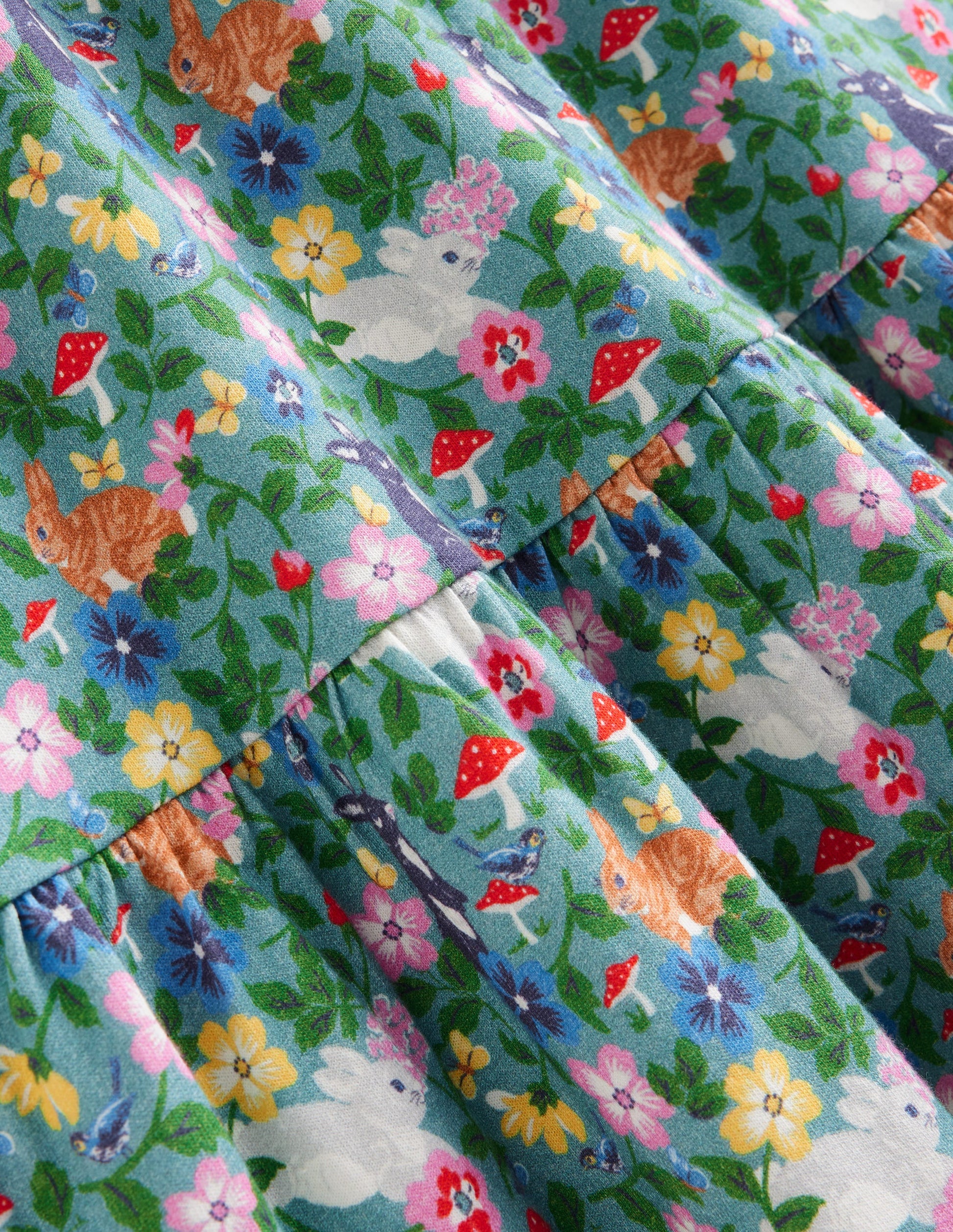 Gestuftes Jerseykleid-Bachblau Häschen Feld-3
