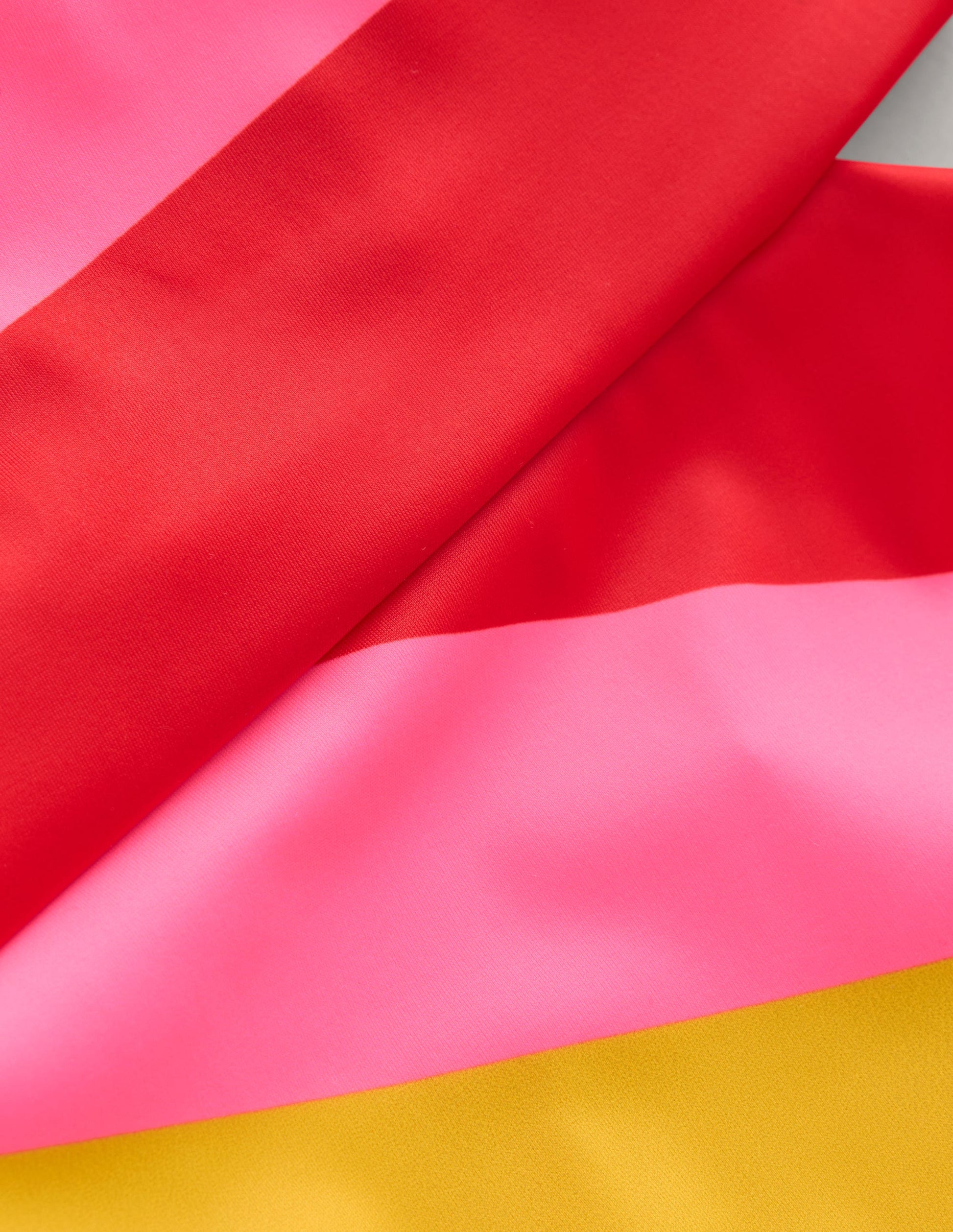 Badeanzug mit Cut-out-Festivalrosa Regenbogen-3
