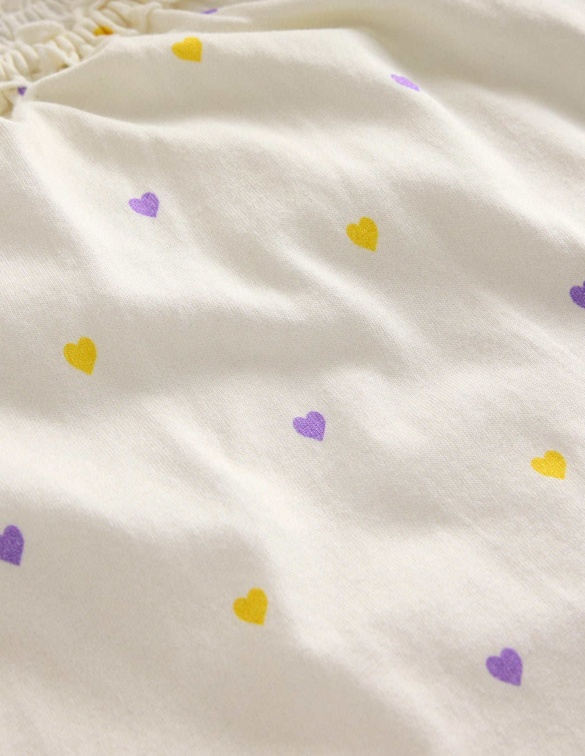 Jerseybluse mit Rüschenausschnitt-Naturweiß Kleine Herzen - Image 3