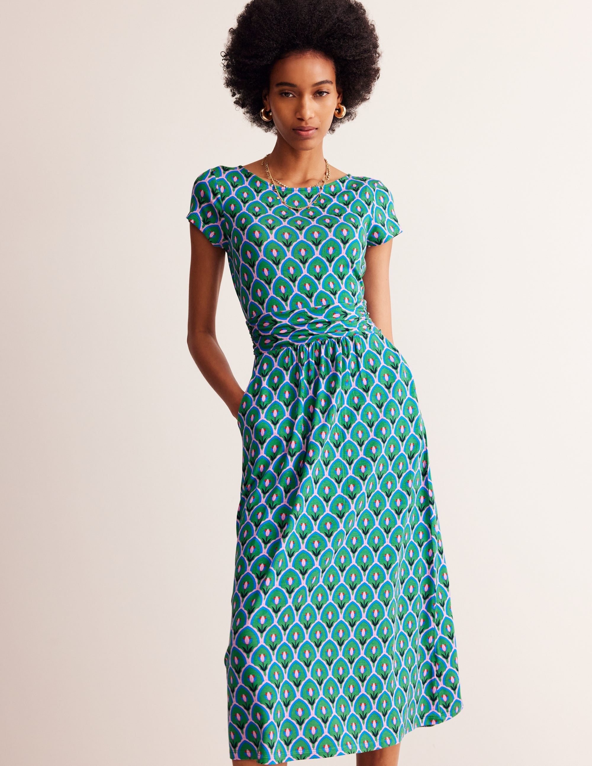Amelie Jersey-Midikleid-Smaragdgrün, Tulpe Muschelsaum - Image 4