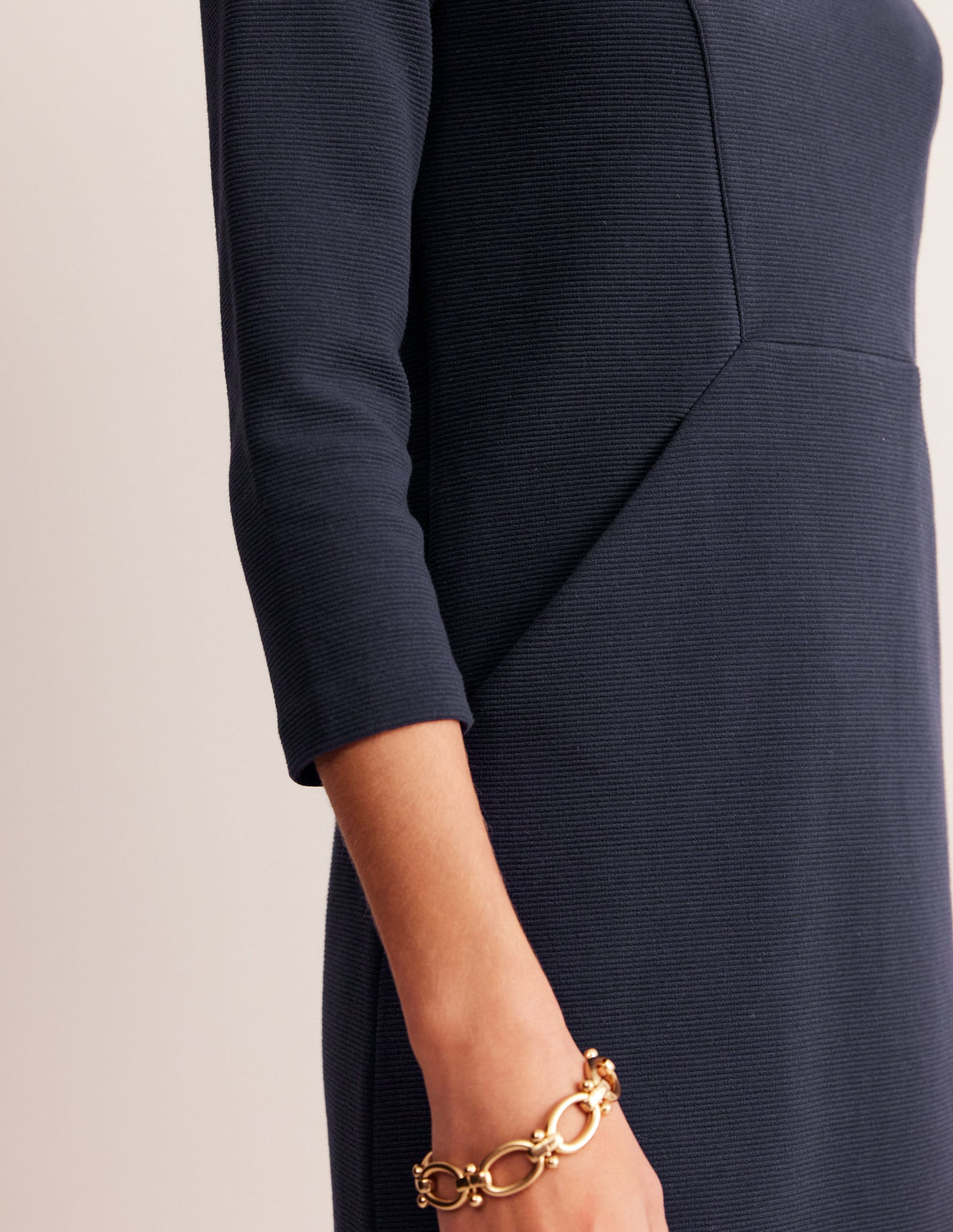 Robe Bronte en ottoman-Bleu Marine, Petits Pois - Image 2
