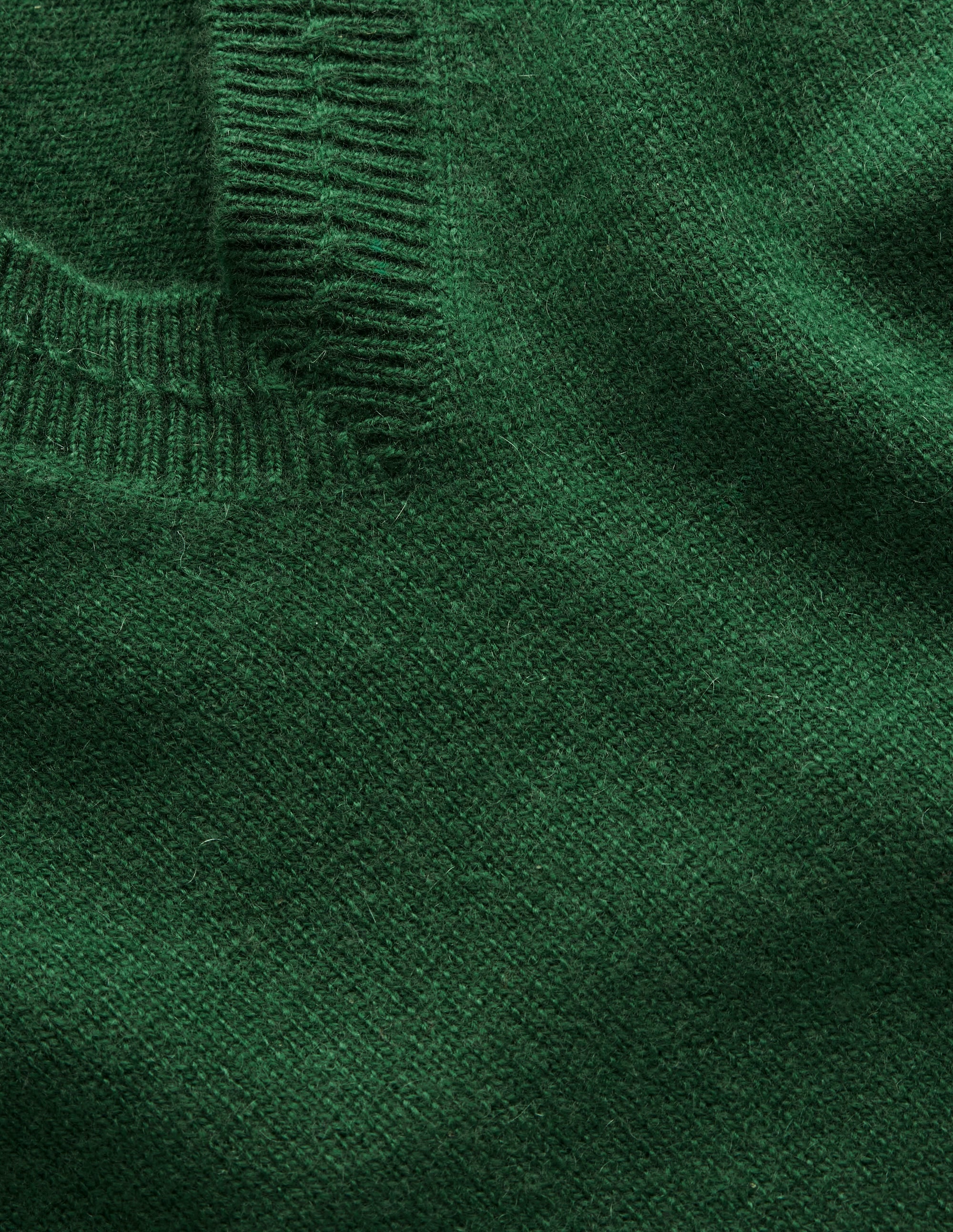 Eva Kaschmirpullover mit V-Ausschnitt-Kieferngrün - Image 6