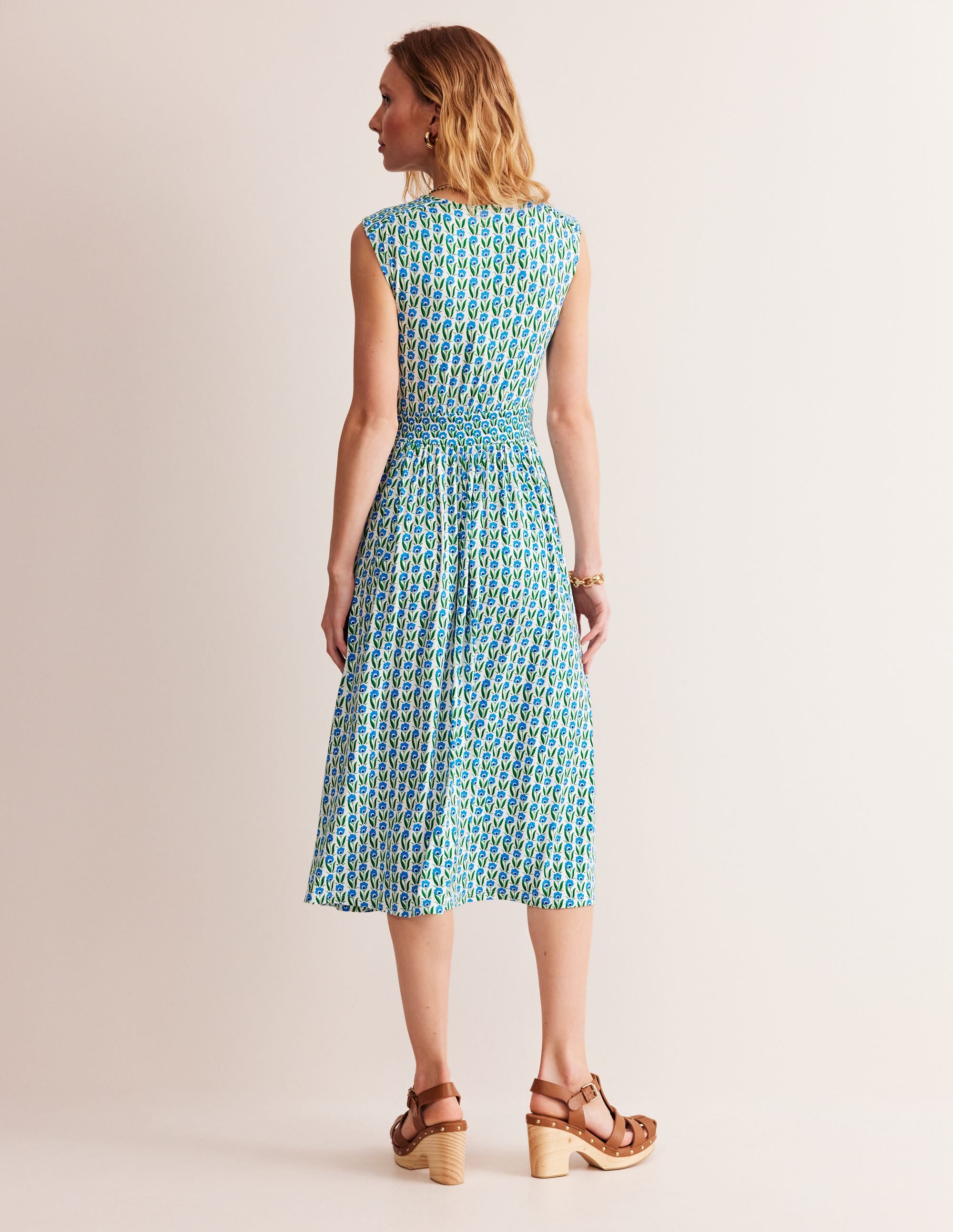 Thea Ärmelloses Midikleid-Grünes Tamburin Gänseblümchen - Image 4