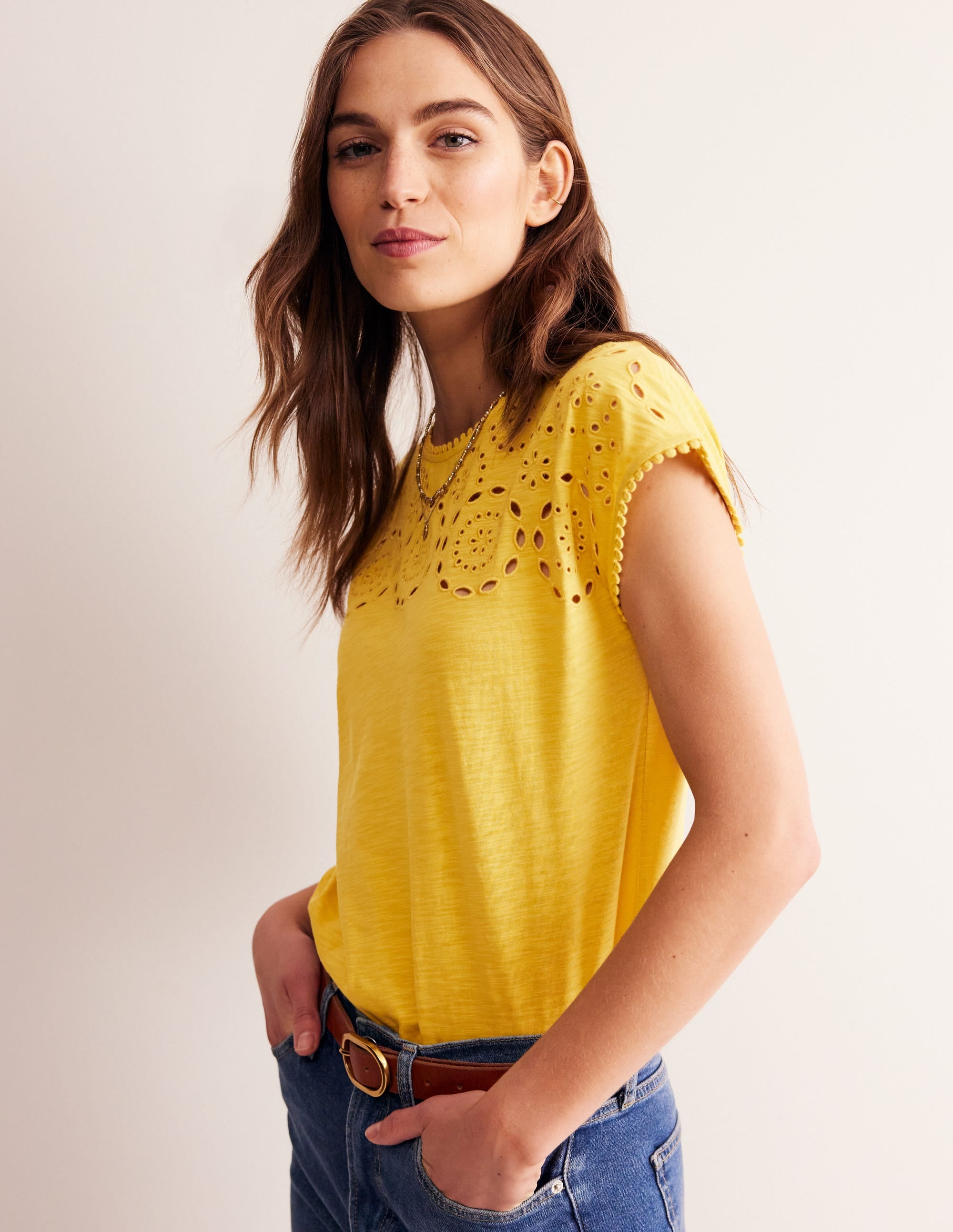 Sasha T-Shirt mit Stickerei-Ceylon Gelb - Image 1