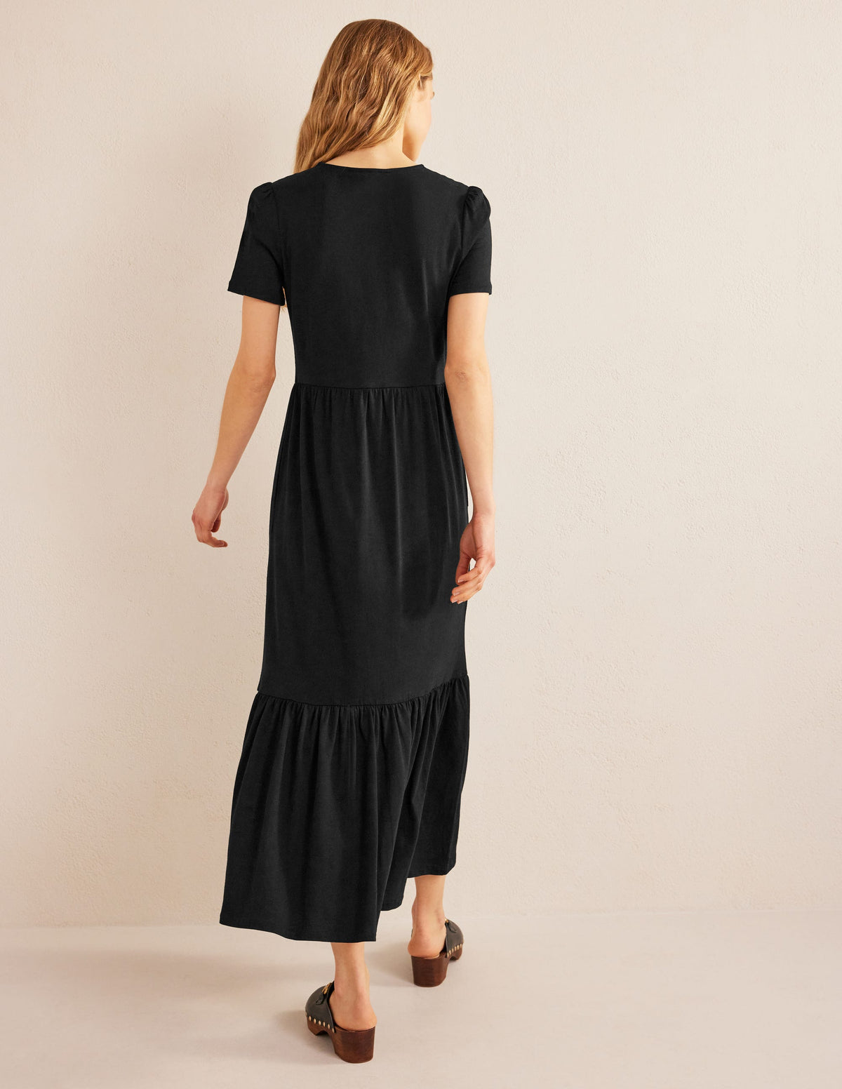 Emma Tiered Jersey Midi Dress-Black - Image 3