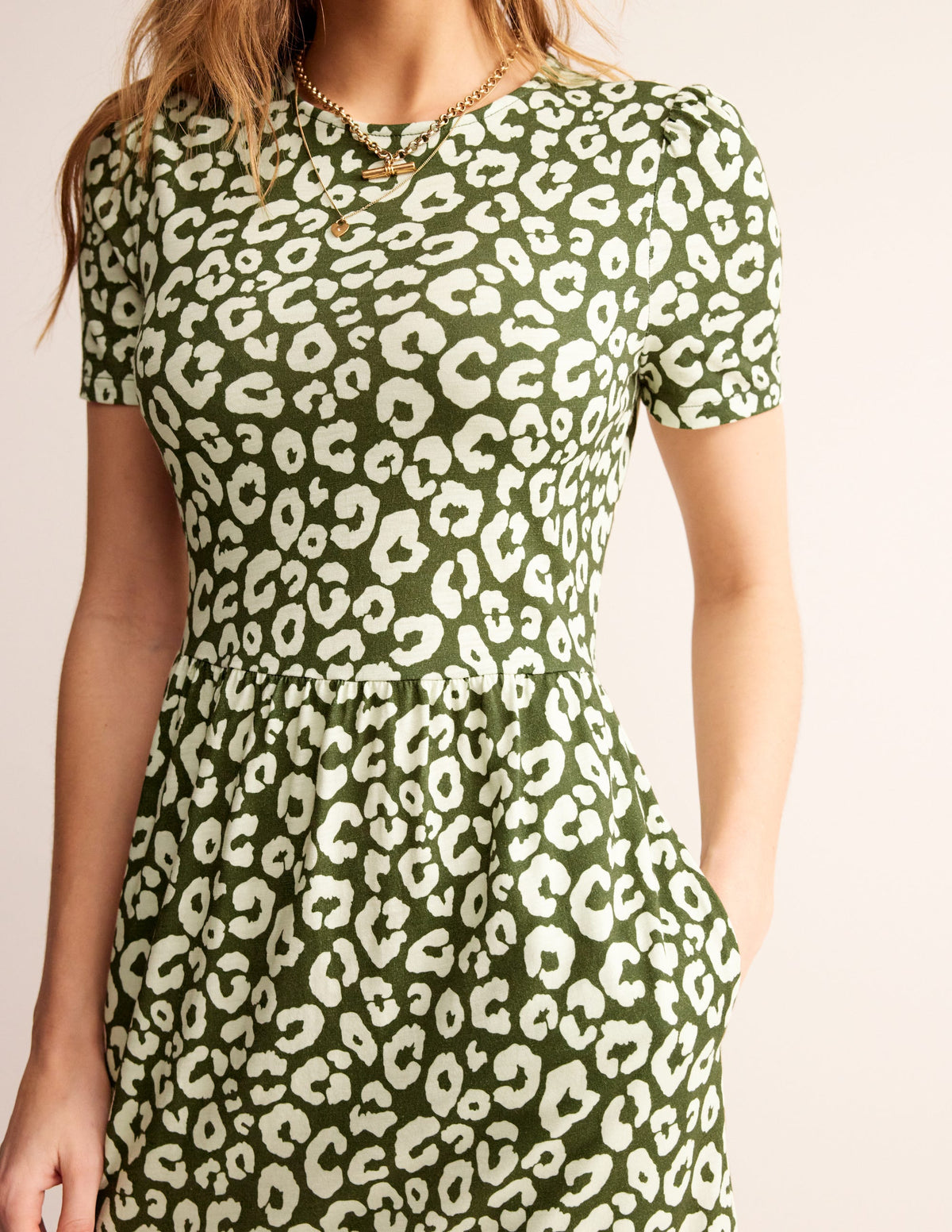 Emma Gestuftes Jersey-Midikleid-Wintermoos, Tierisch Gepard - Image 2