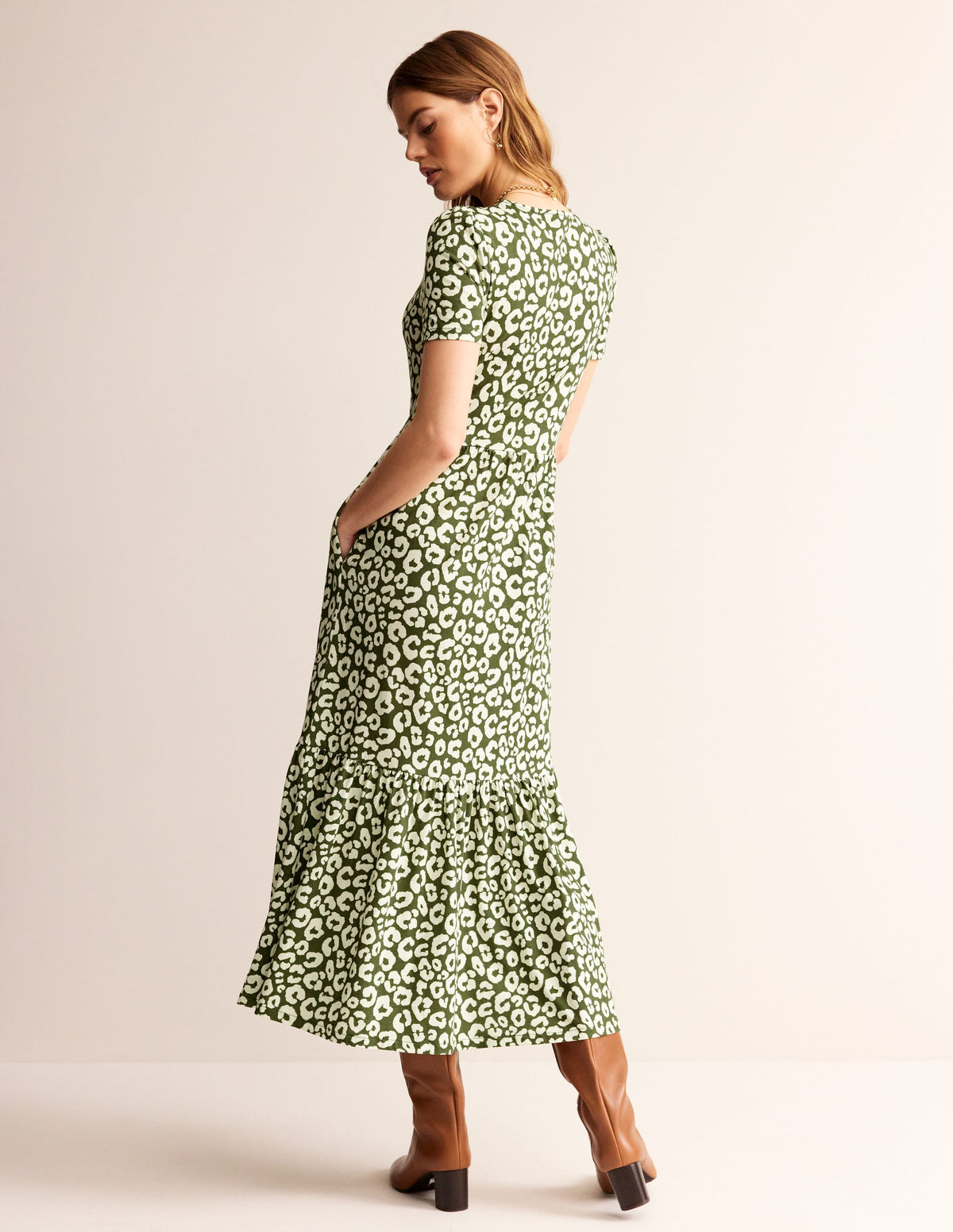 Emma Gestuftes Jersey-Midikleid-Wintermoos, Tierisch Gepard - Image 3