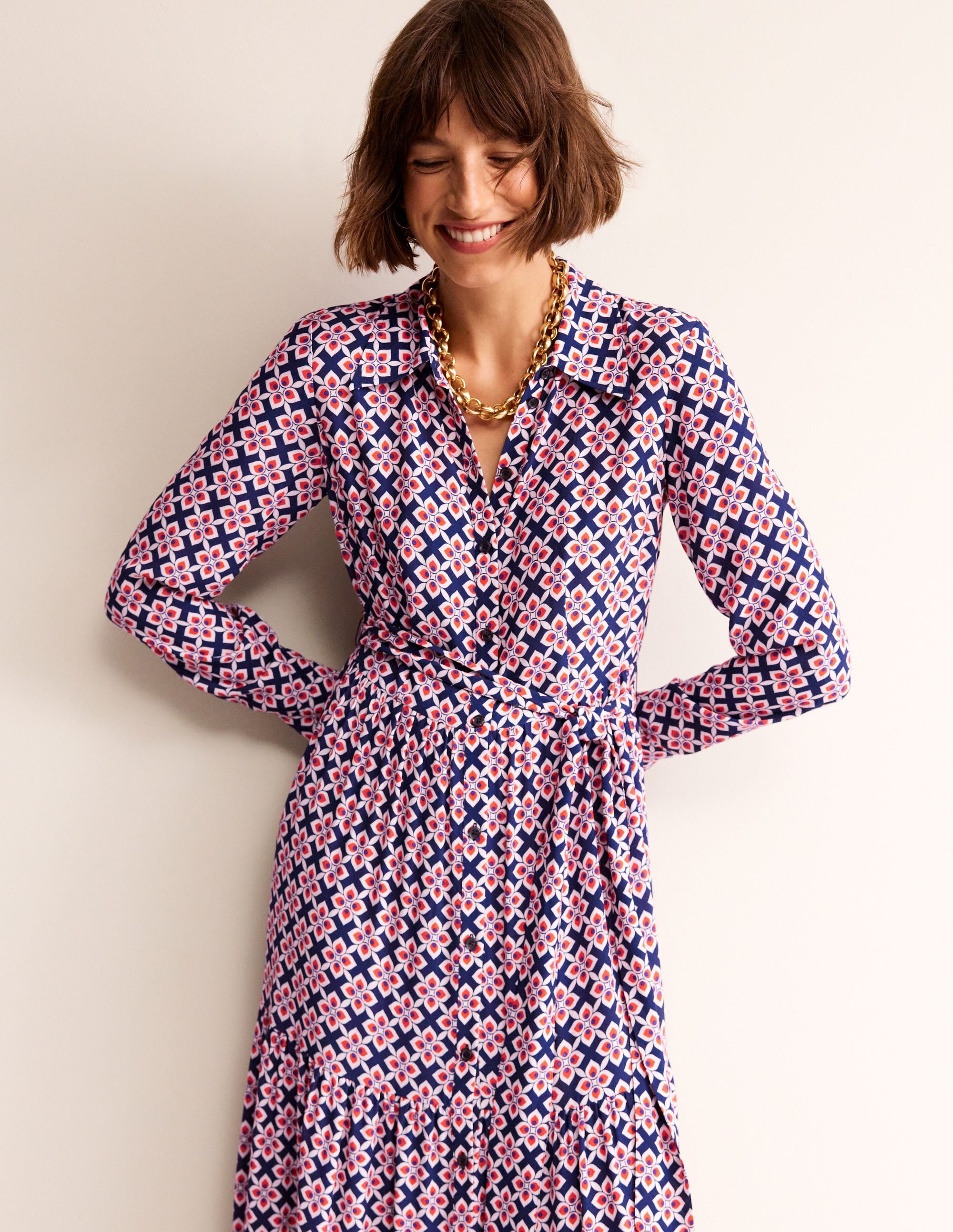 Flo Midi-Hemdblusenkleid-Mohnblumenrot, Diamant Floral - Image 1